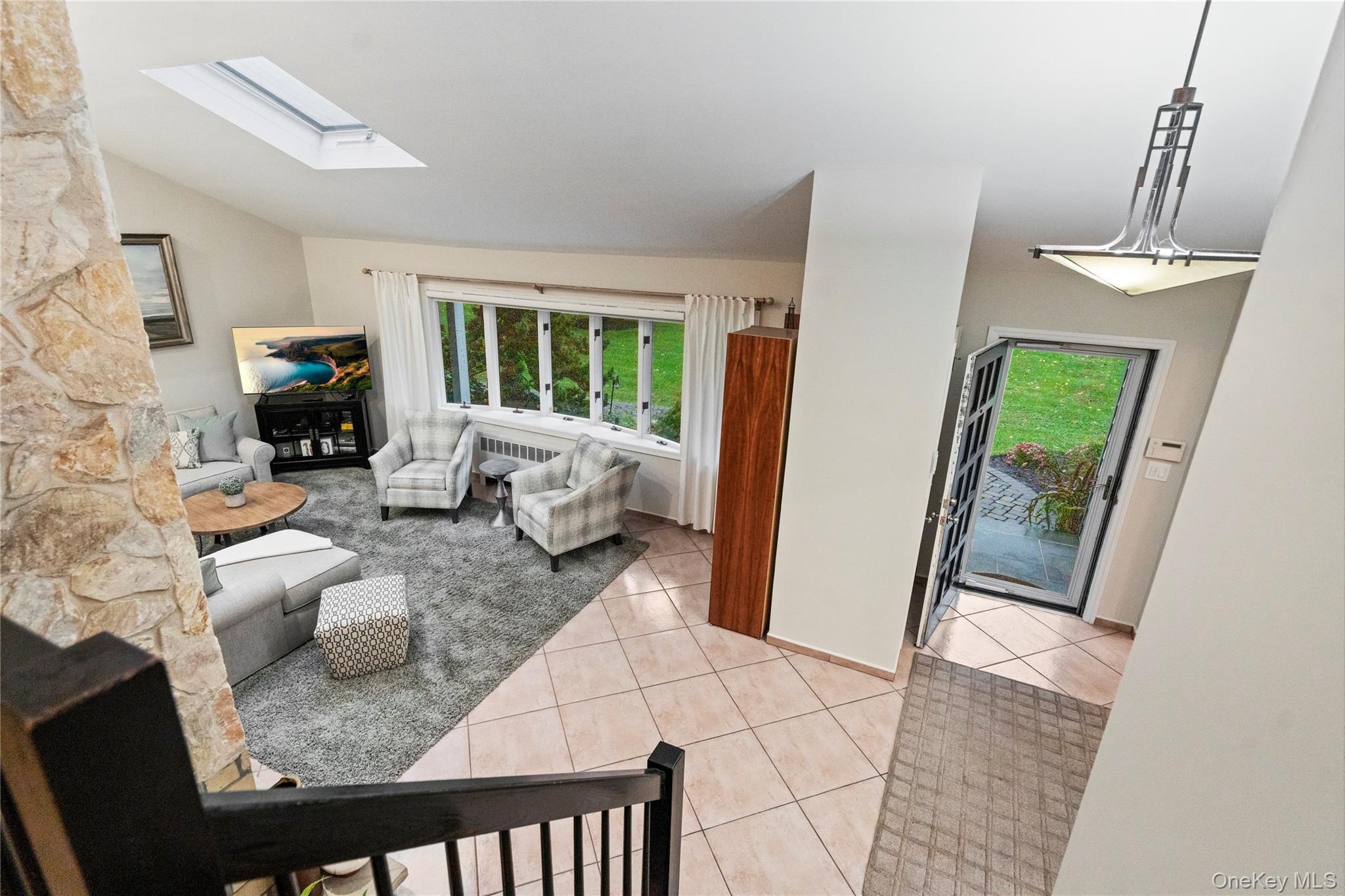 Single Family Surry Hill  Suffolk County, NY 11743, MLS-918832-17