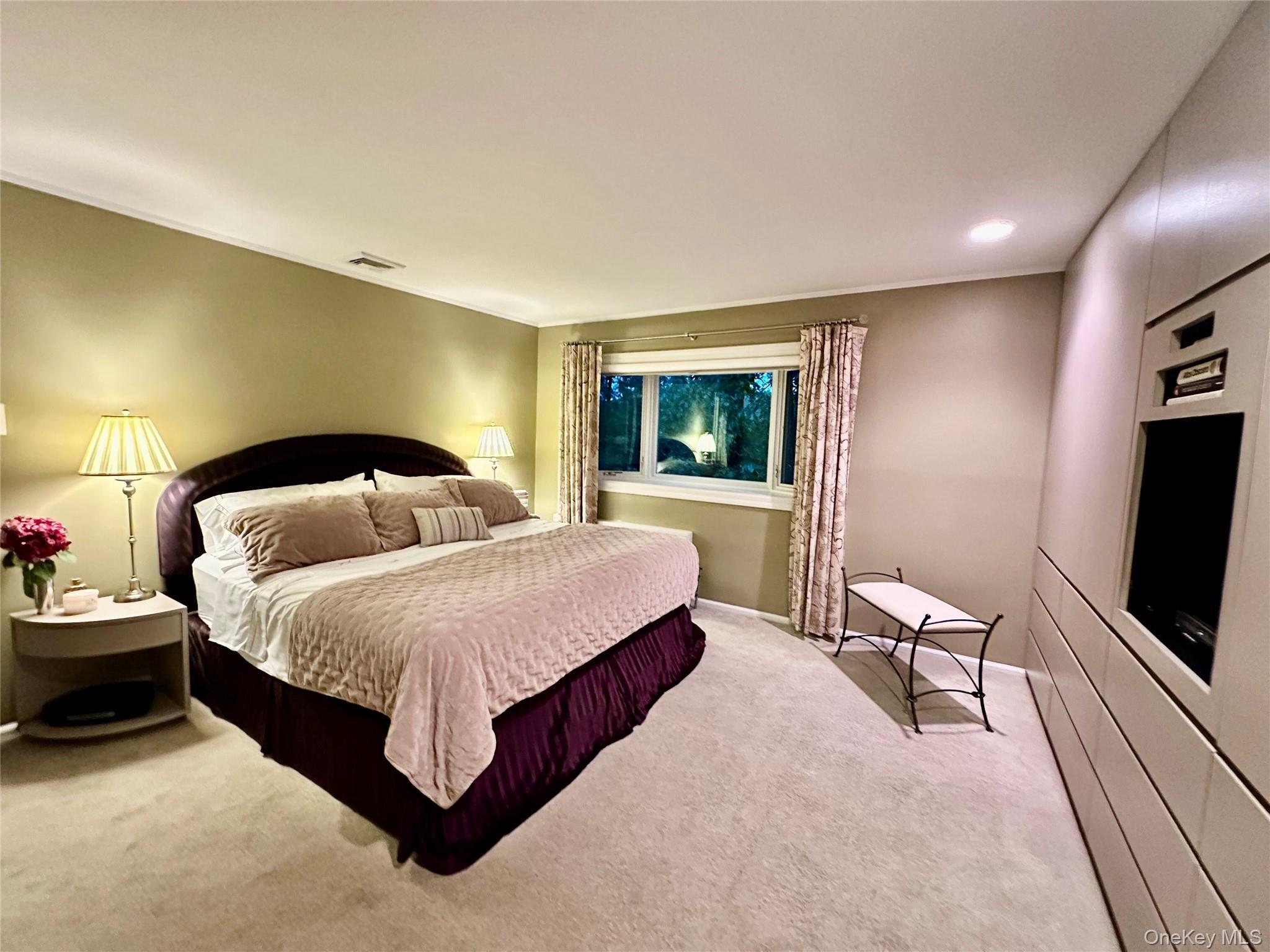 Single Family Surry Hill  Suffolk County, NY 11743, MLS-918832-20