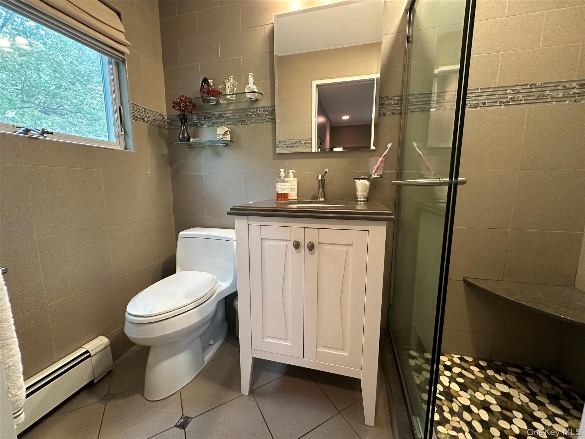 Single Family Surry Hill  Suffolk County, NY 11743, MLS-918832-22