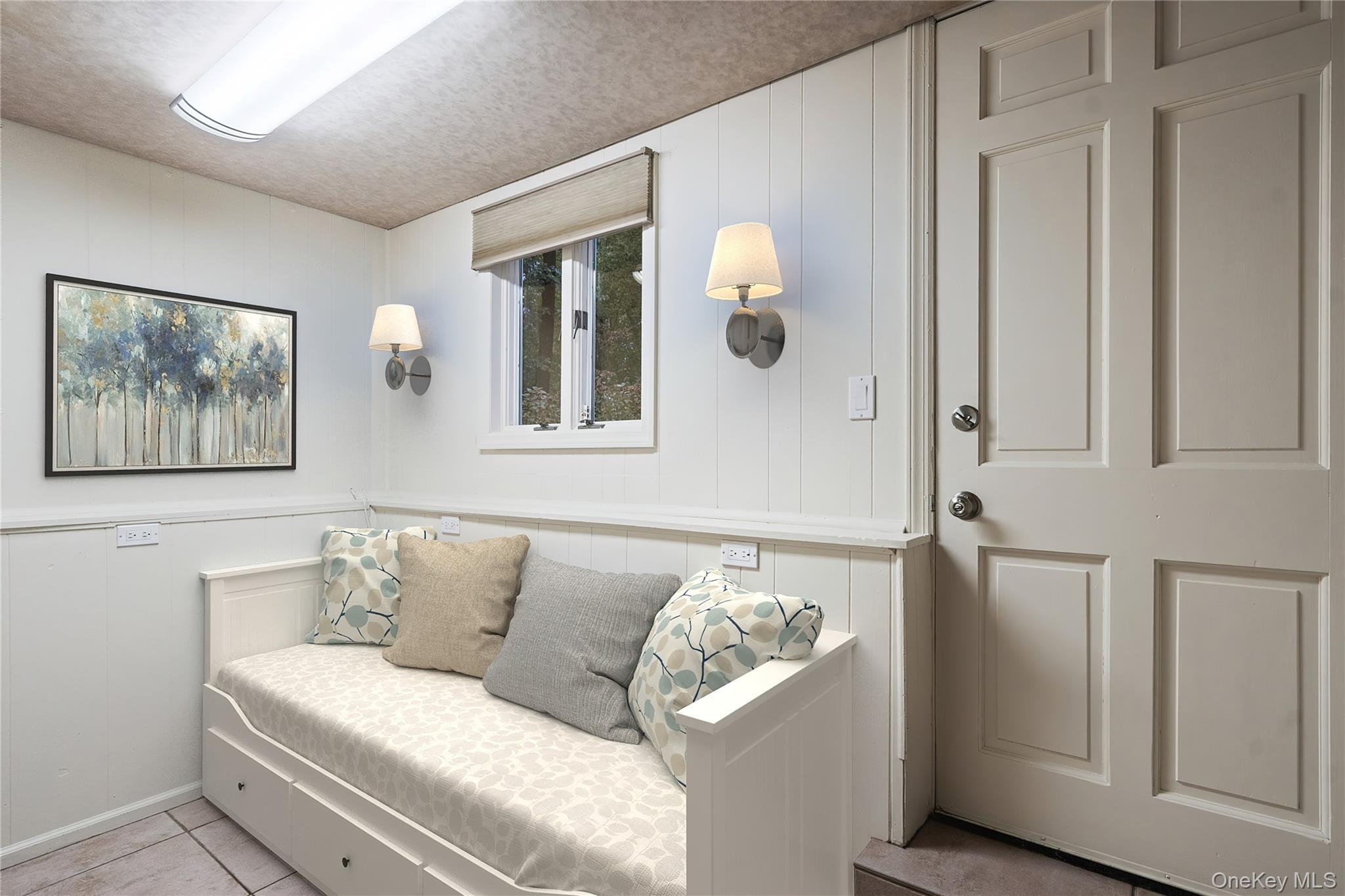 Single Family Surry Hill  Suffolk County, NY 11743, MLS-918832-26