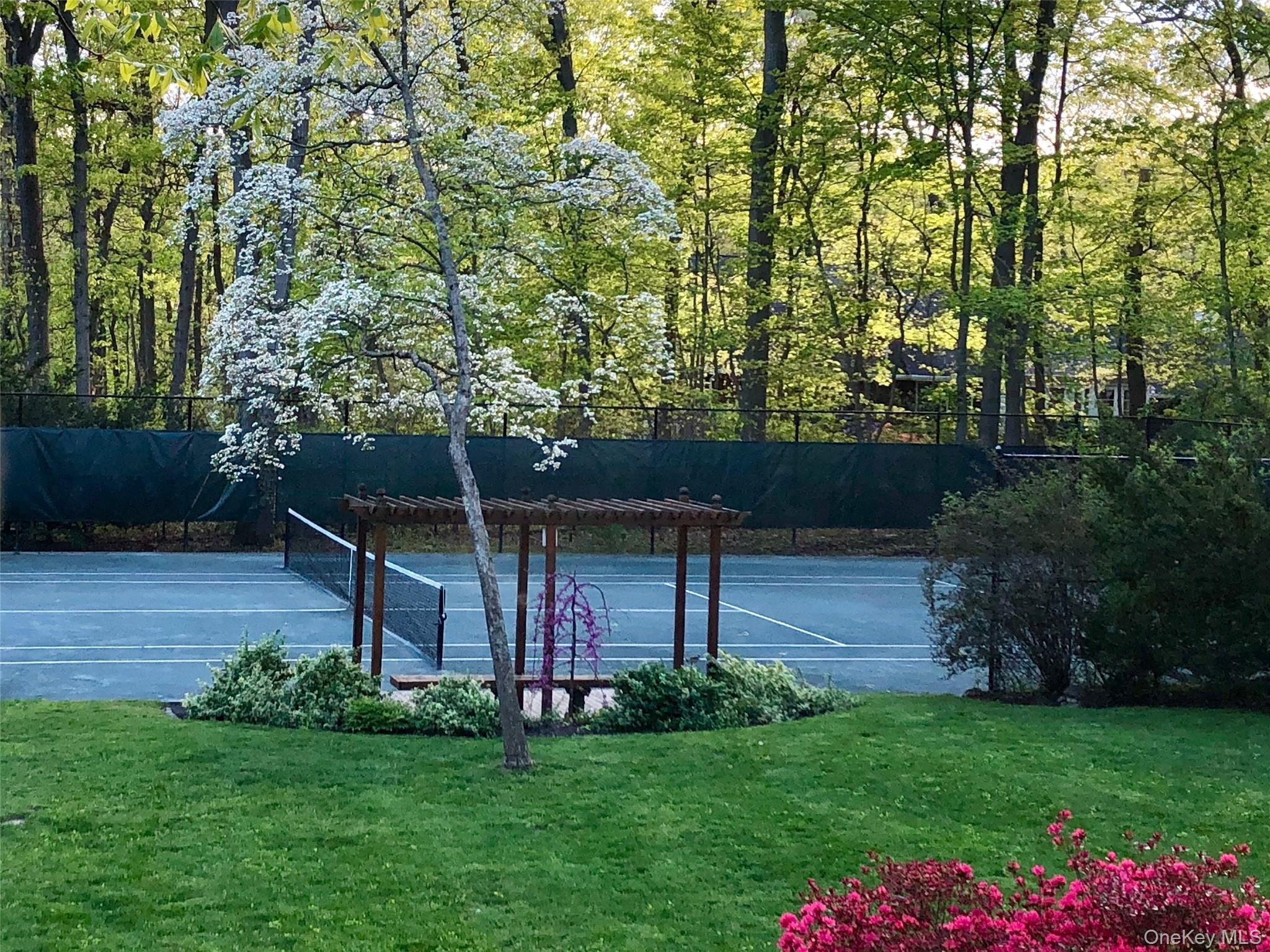 Single Family Surry Hill  Suffolk County, NY 11743, MLS-918832-45