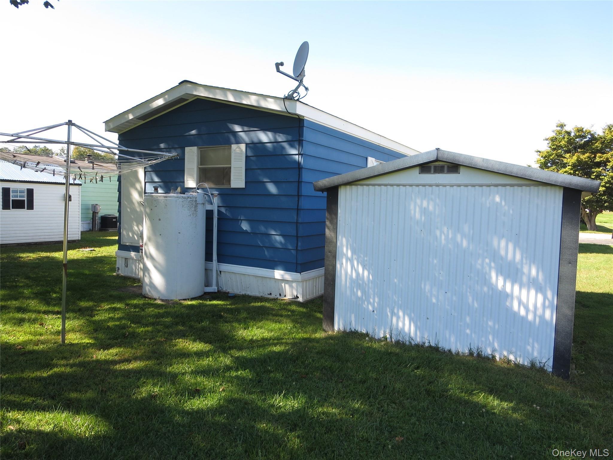 Single Family 62 Cardinal Court  Dutchess County, NY 12522, MLS-918834-3