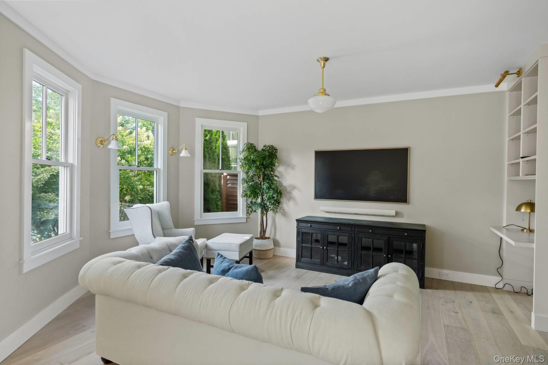 Single Family Buell Suffolk County, NY 11937, MLS-918849-10