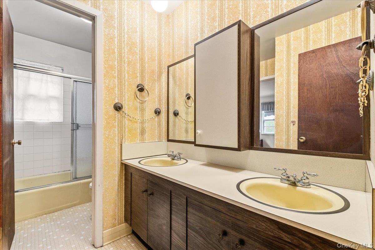 Single Family Mcnair Putnam County, NY 10541, MLS-918862-24