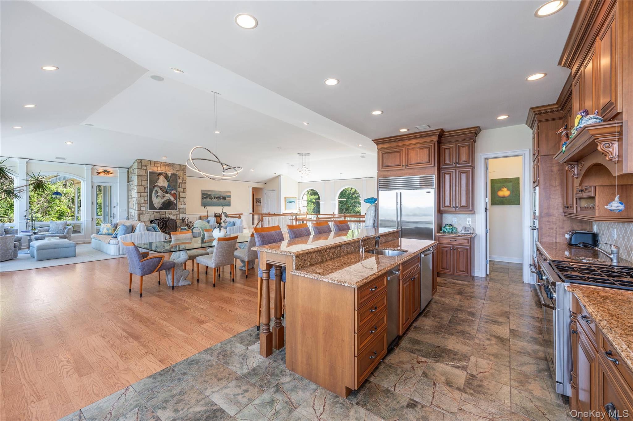 Single Family Grandview Suffolk County, NY 11957, MLS-918863-19