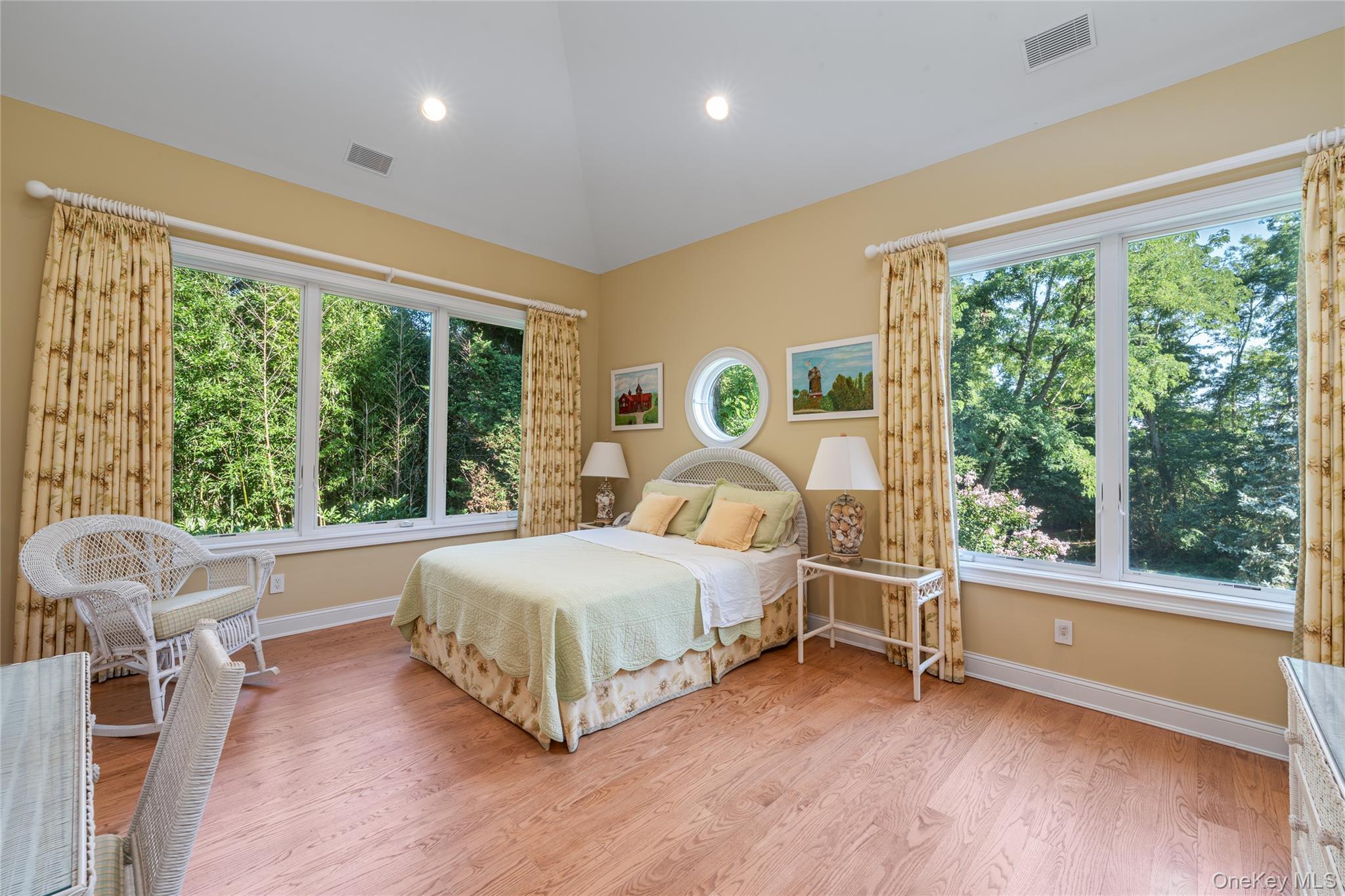 Single Family Grandview Suffolk County, NY 11957, MLS-918863-27