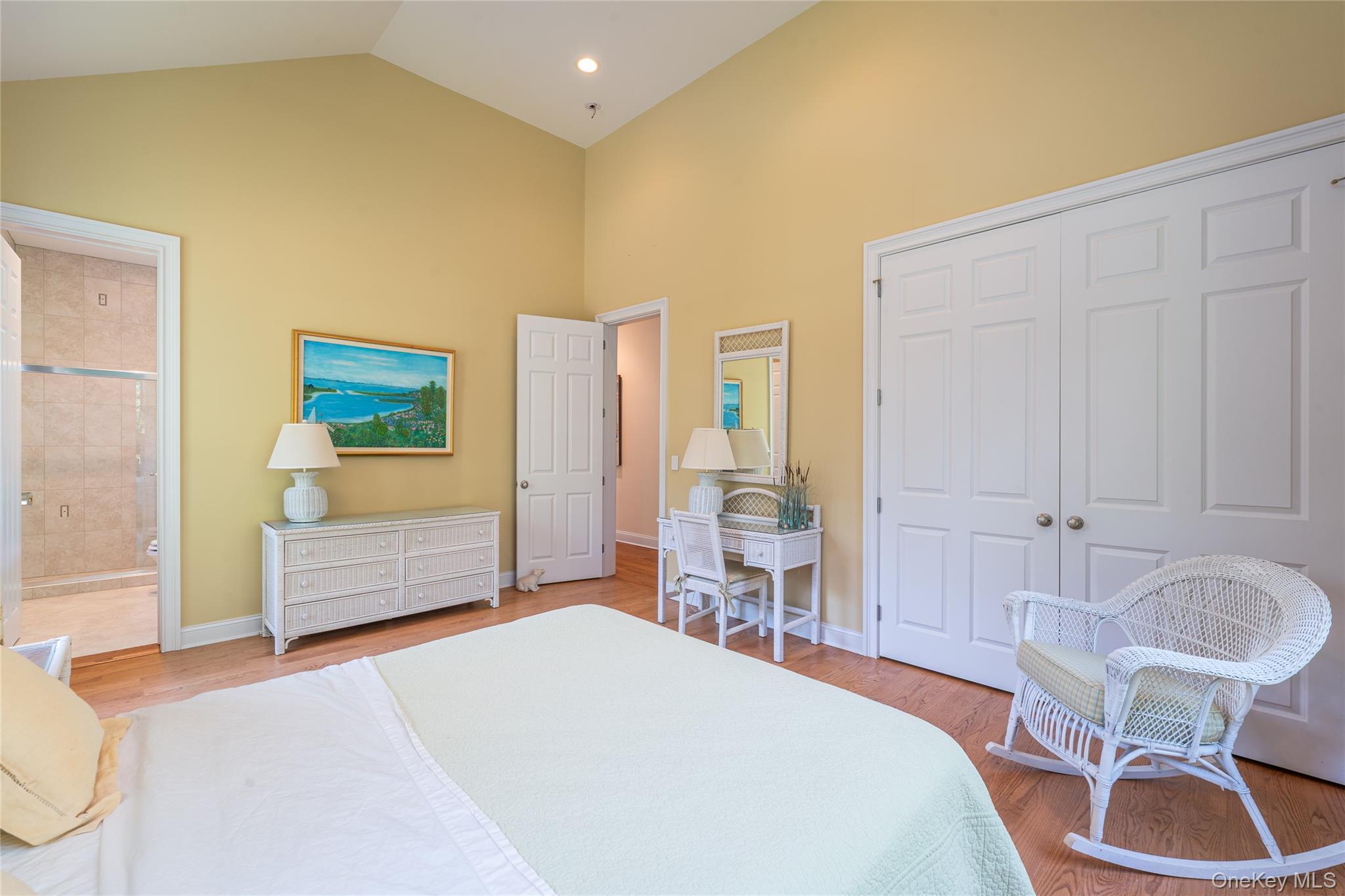 Single Family Grandview Suffolk County, NY 11957, MLS-918863-28