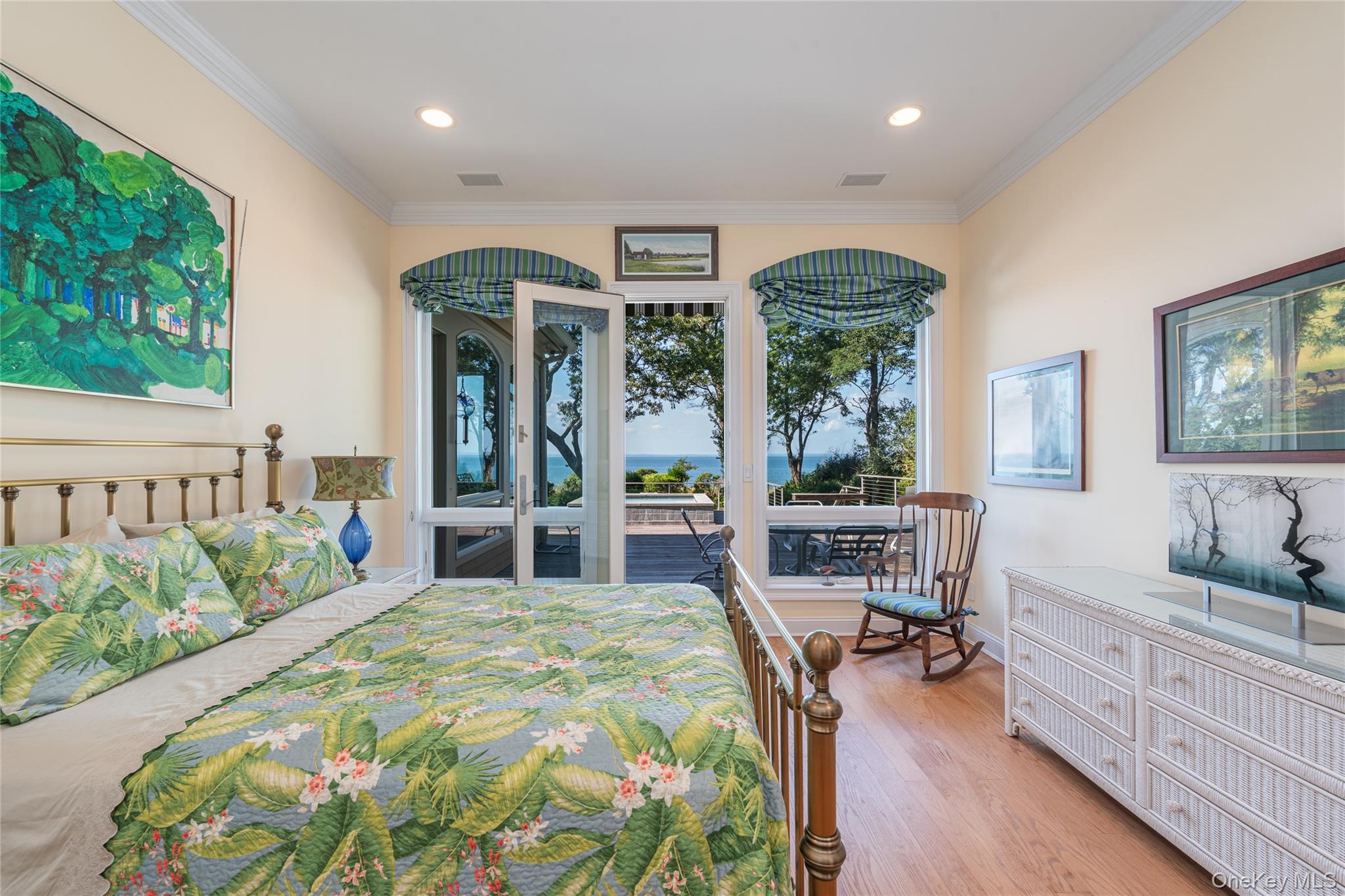 Single Family Grandview Suffolk County, NY 11957, MLS-918863-30