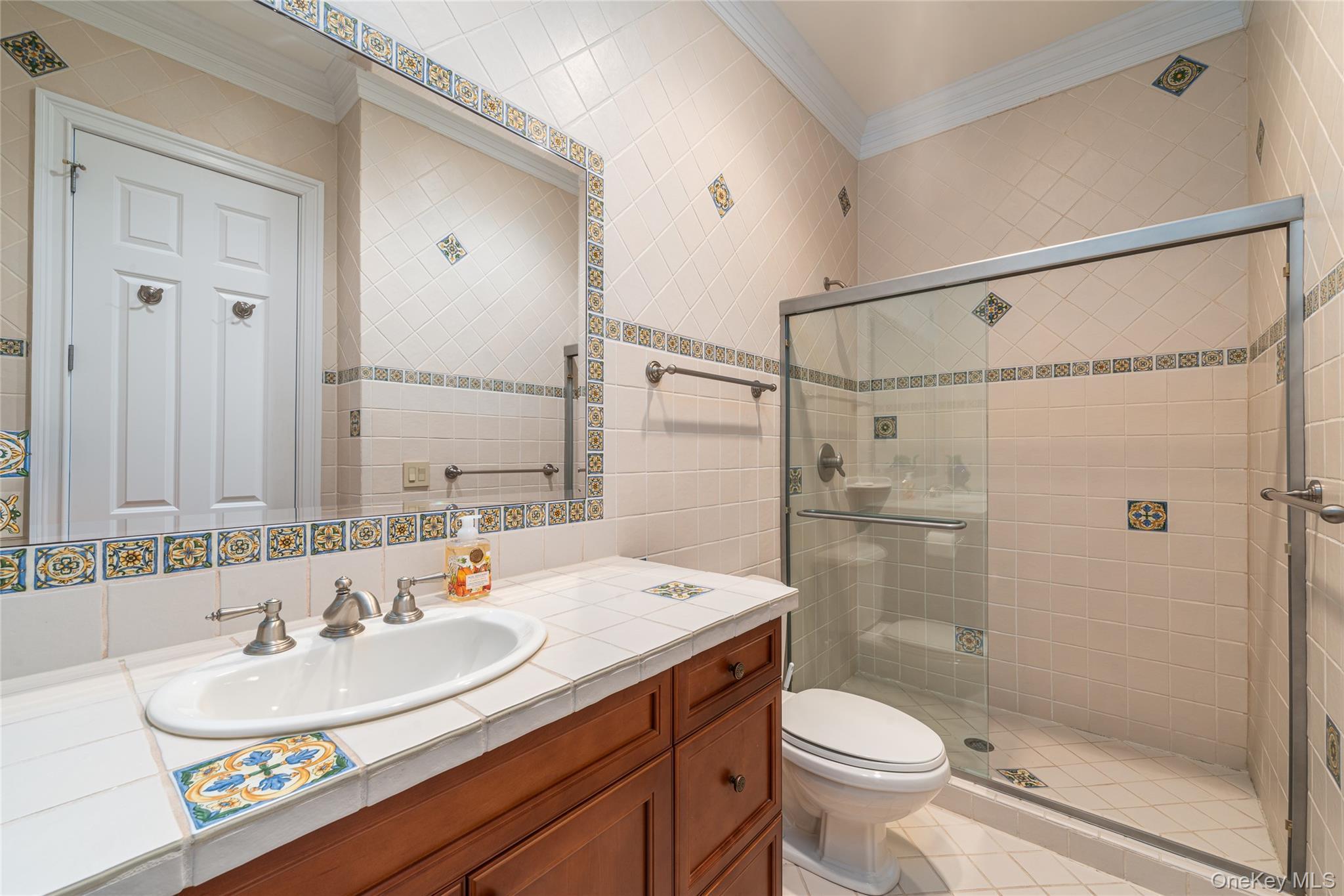 Single Family Grandview Suffolk County, NY 11957, MLS-918863-32