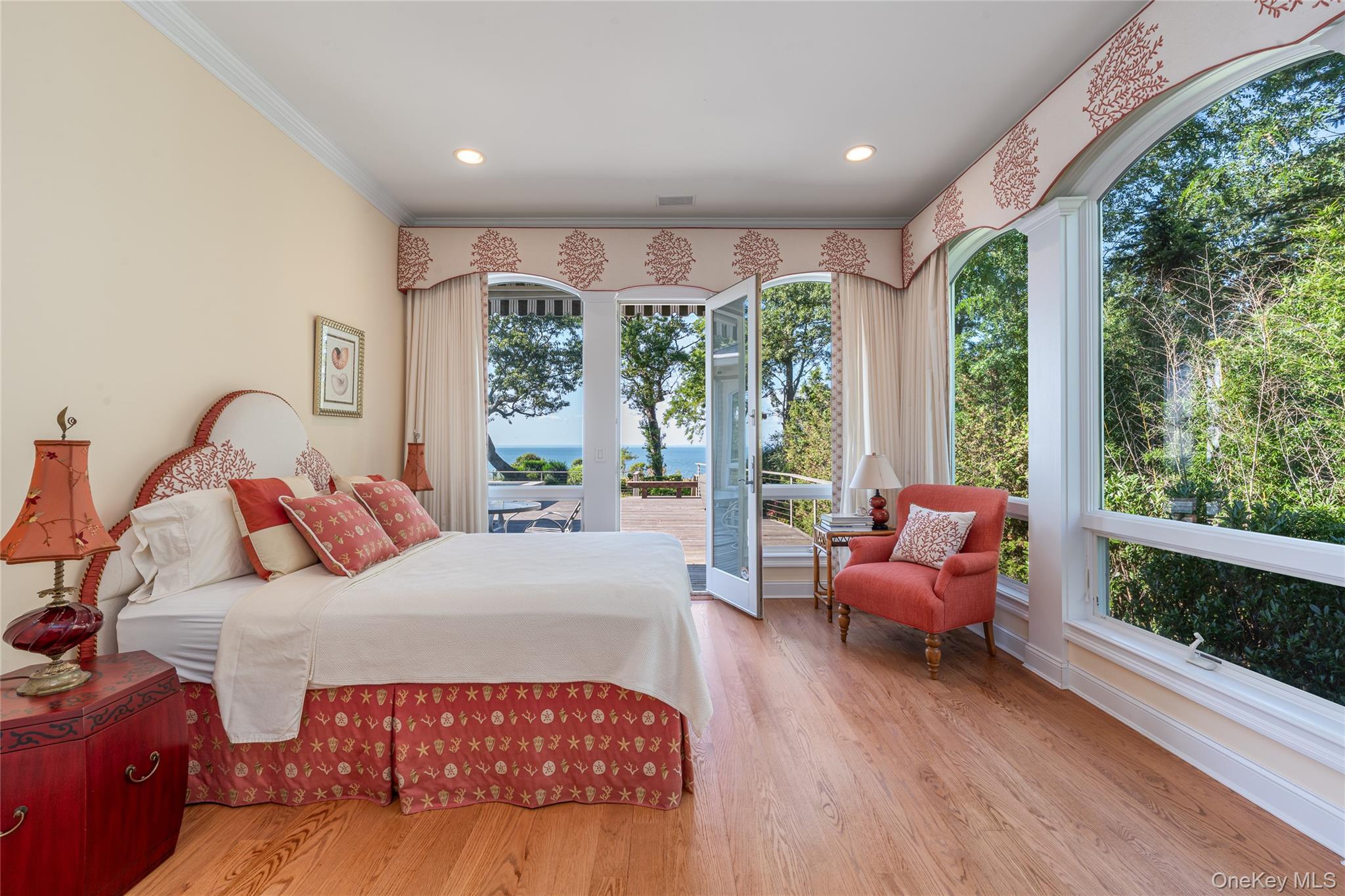 Single Family Grandview Suffolk County, NY 11957, MLS-918863-33