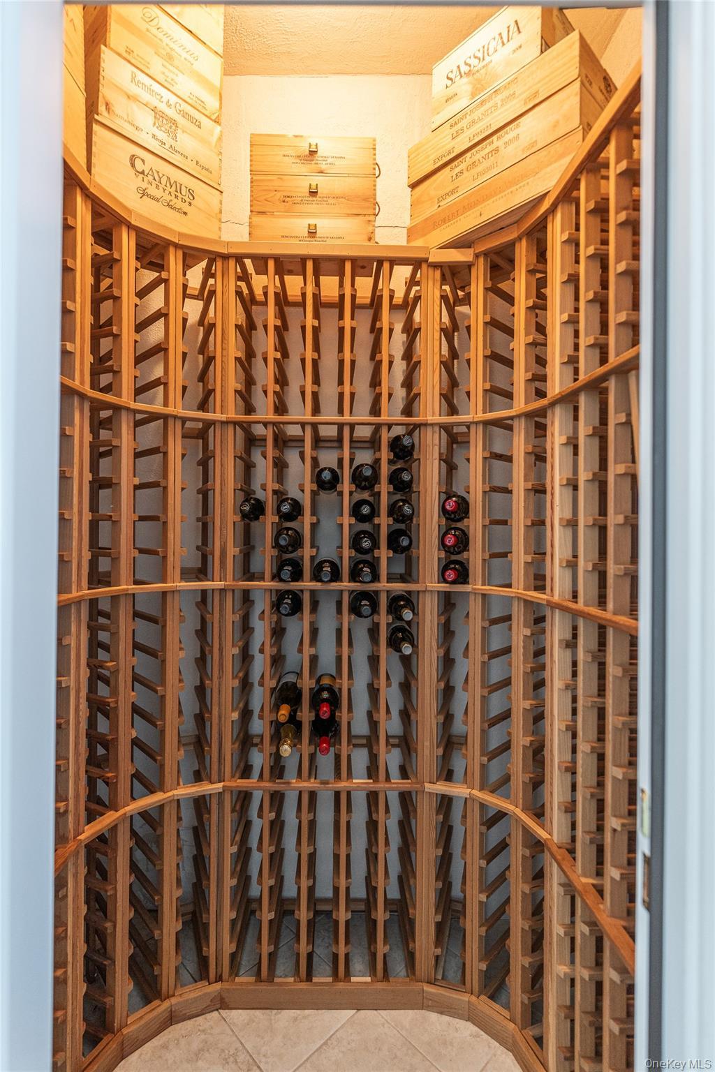 Single Family Grandview Suffolk County, NY 11957, MLS-918863-41