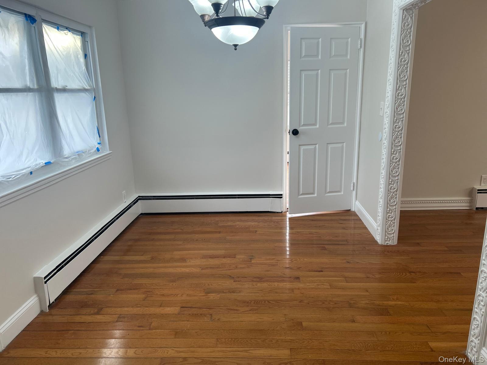 Single Family Nassau  Nassau County, NY 11520, MLS-918864-13