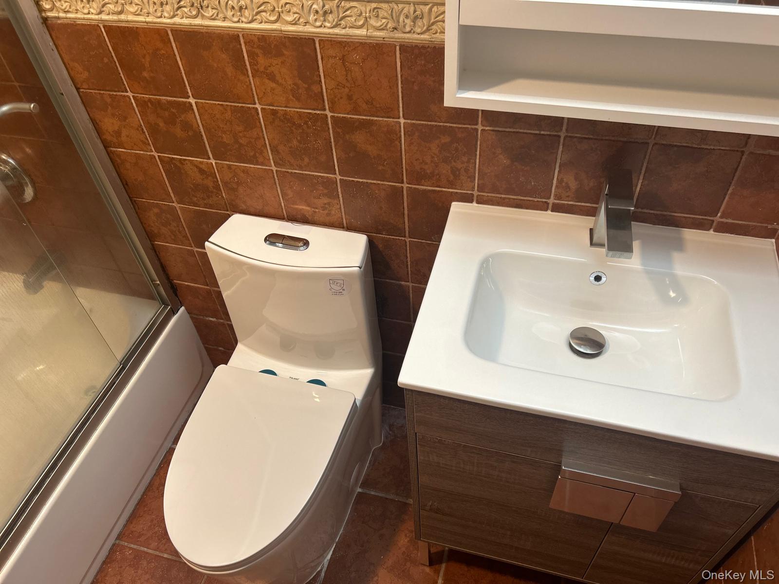 Single Family Nassau  Nassau County, NY 11520, MLS-918864-14