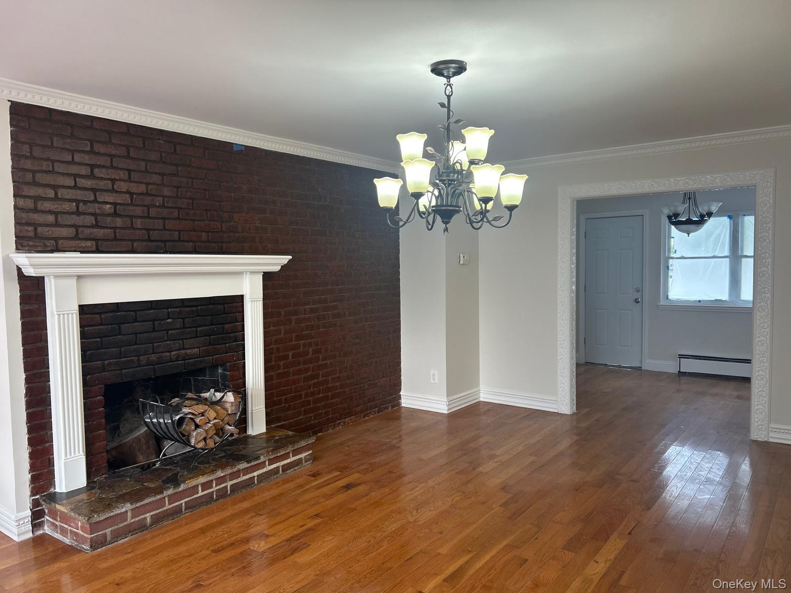 Single Family Nassau  Nassau County, NY 11520, MLS-918864-3