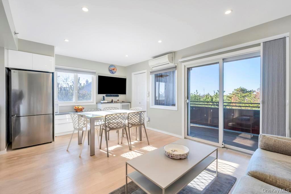 Coop Montauk Suffolk County, NY 11930, MLS-918865-8