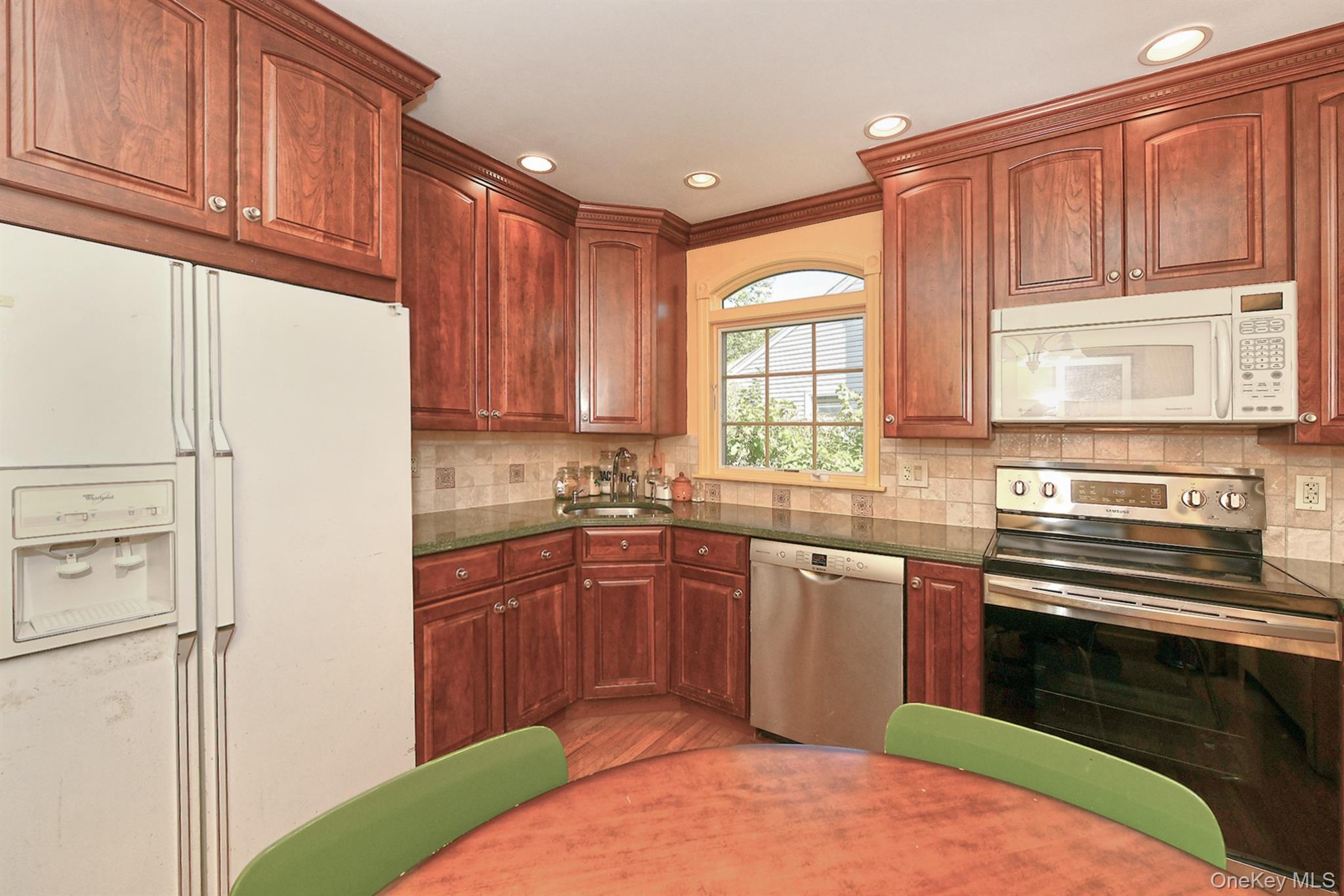 Single Family Crown  Nassau County, NY 11793, MLS-918867-11