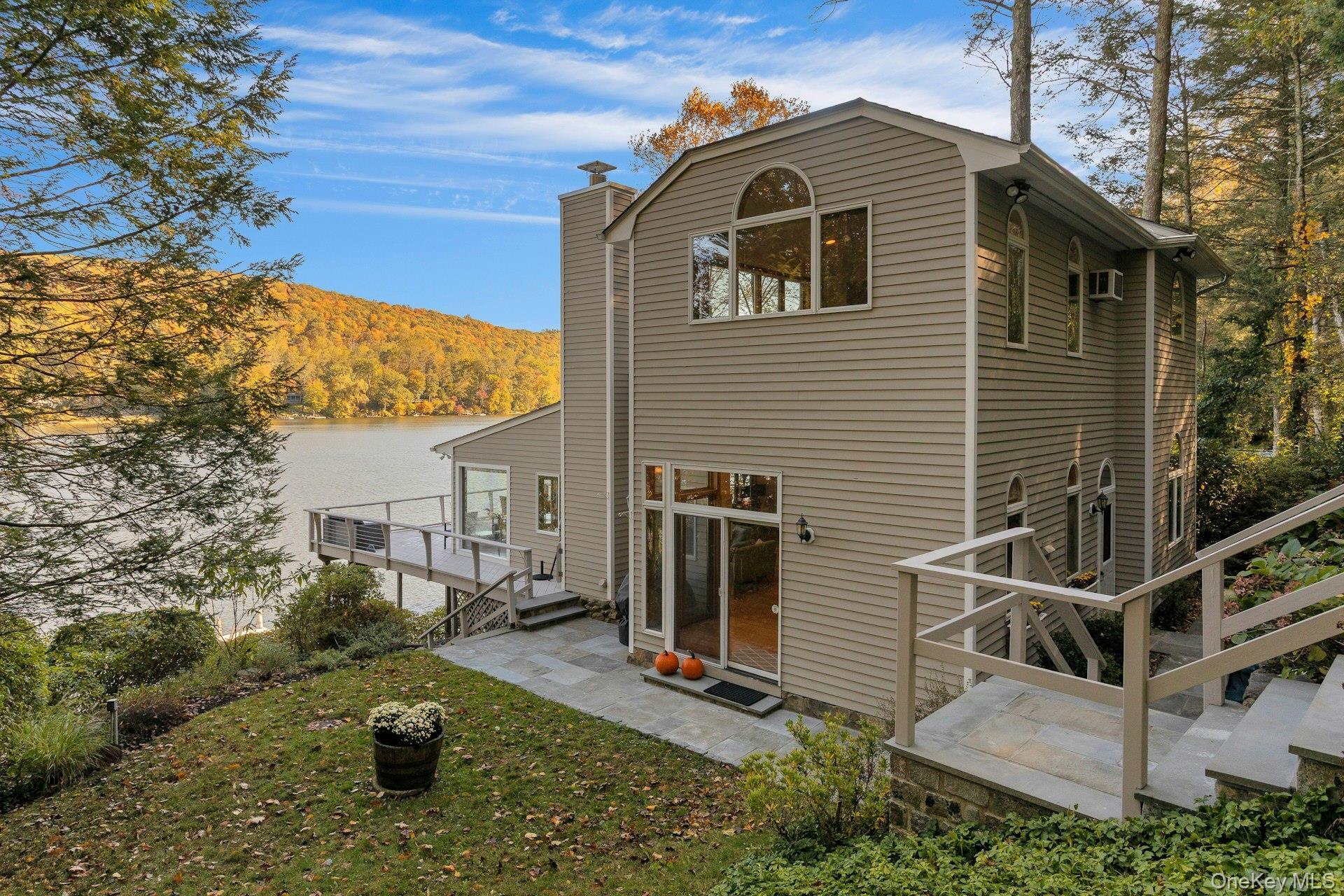 Single Family Knapp Westchester County, NY 10590, MLS-918875-24