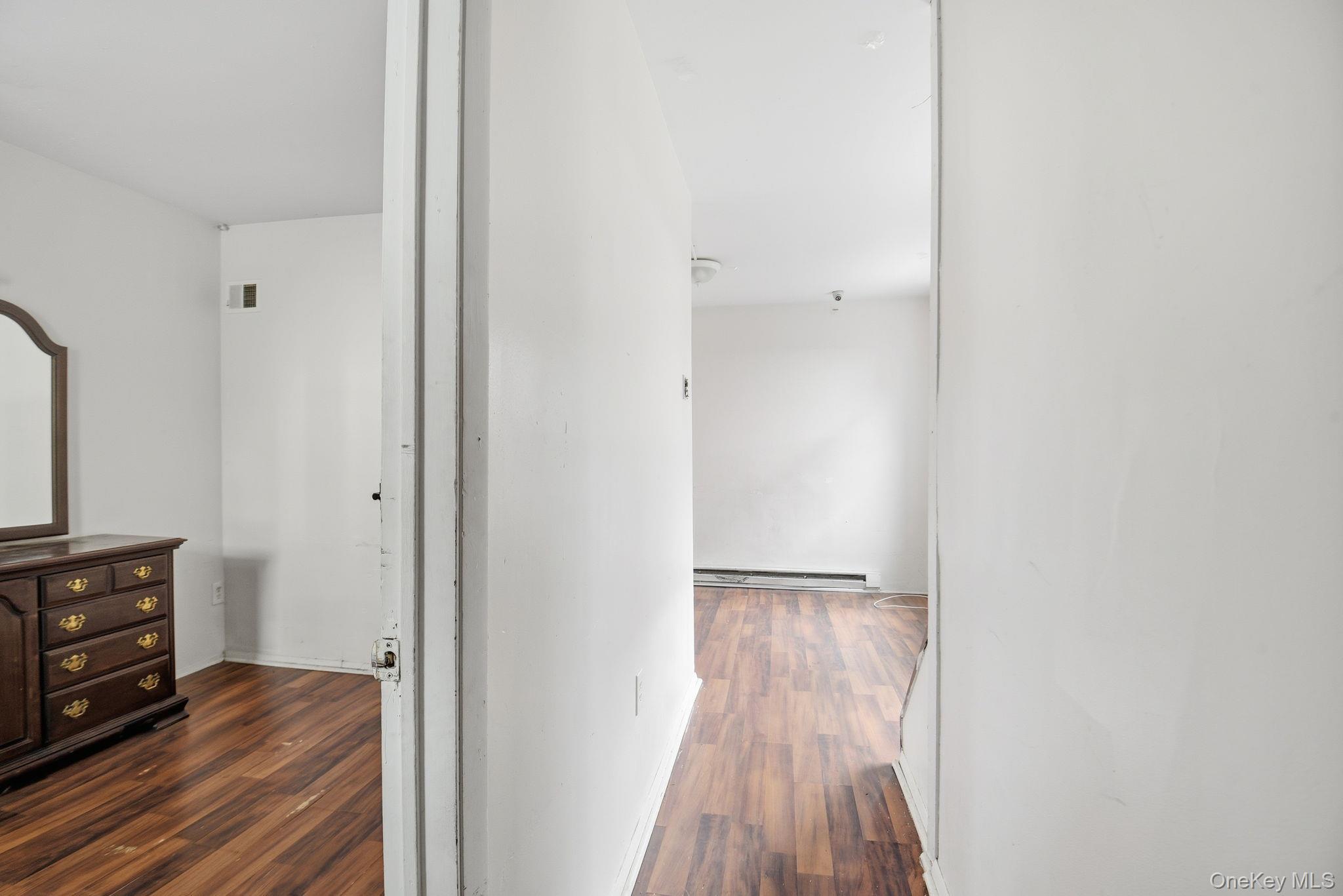 Single Family Johnston Orange County, NY 12550, MLS-918877-12