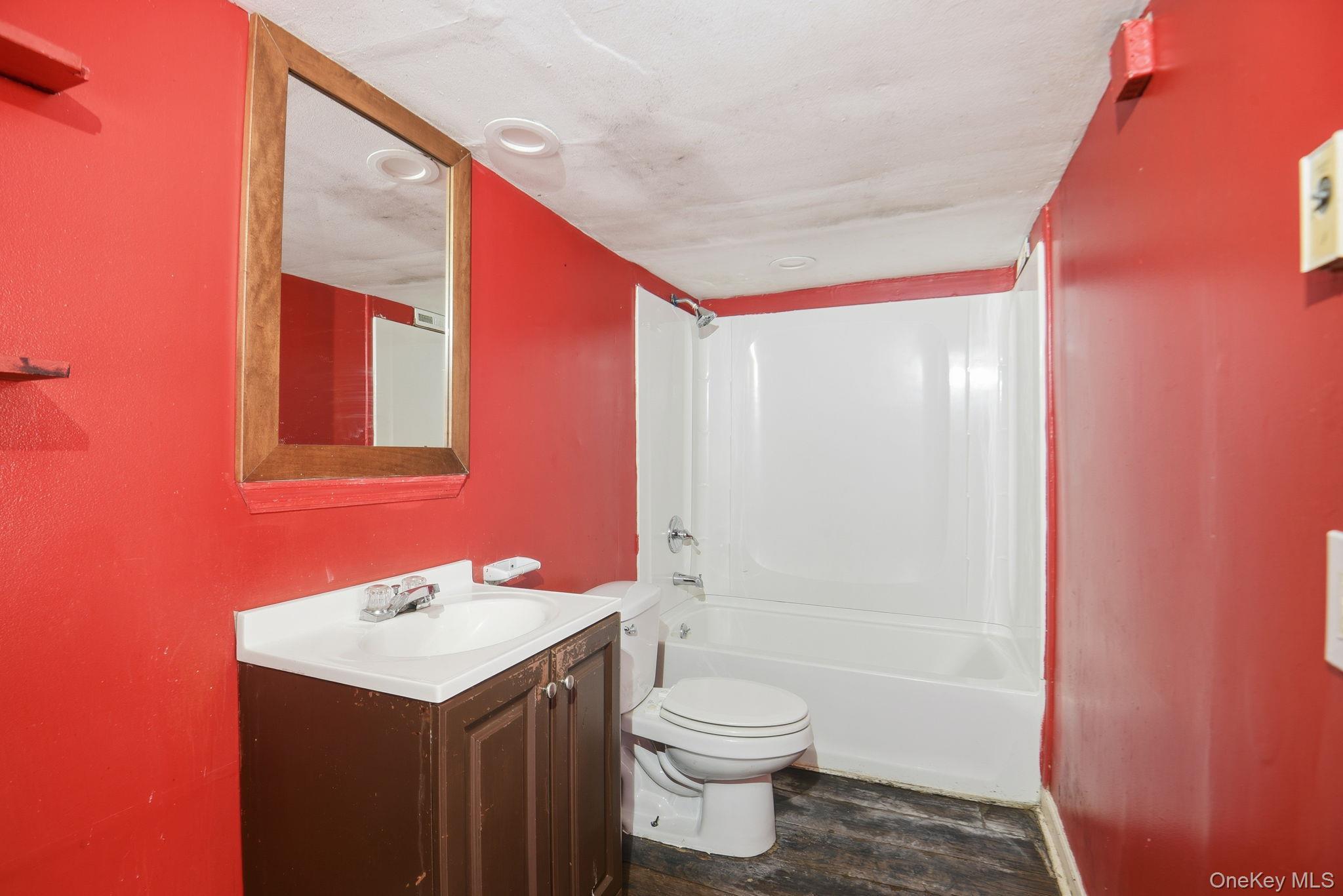 Single Family Johnston Orange County, NY 12550, MLS-918877-22