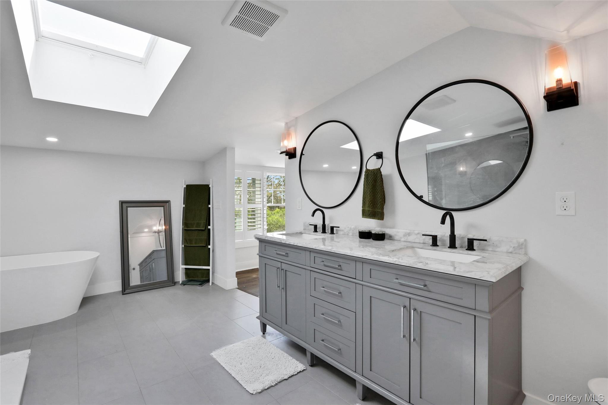 Single Family Bruynswick  Ulster County, NY 12589, MLS-918883-21