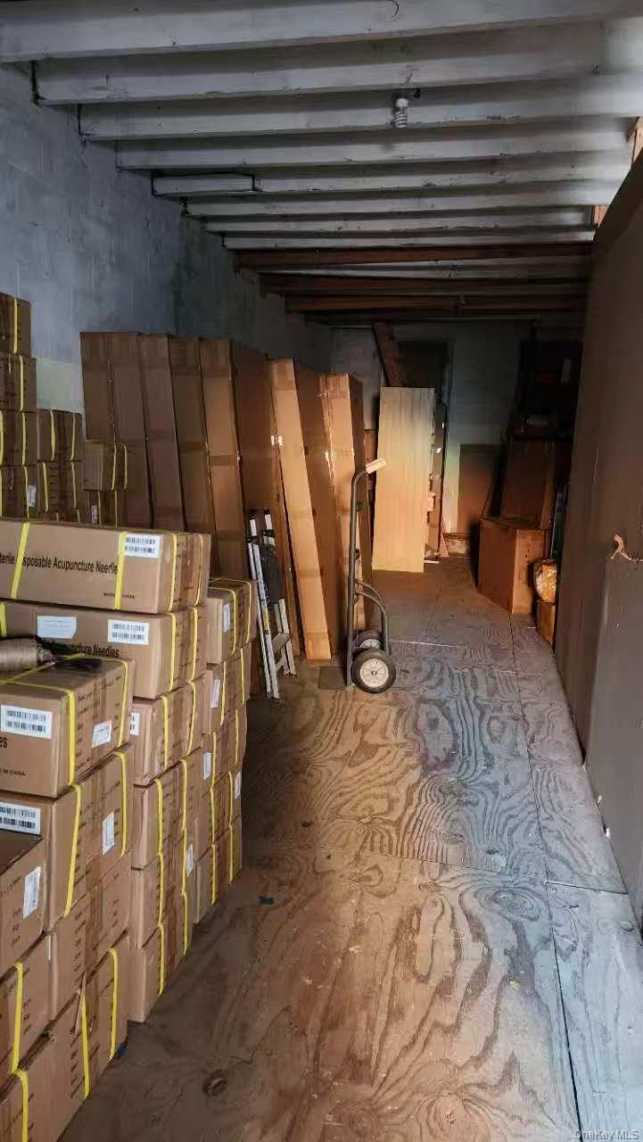 Single Family 129th  Queens, NY 11356, MLS-918885-8