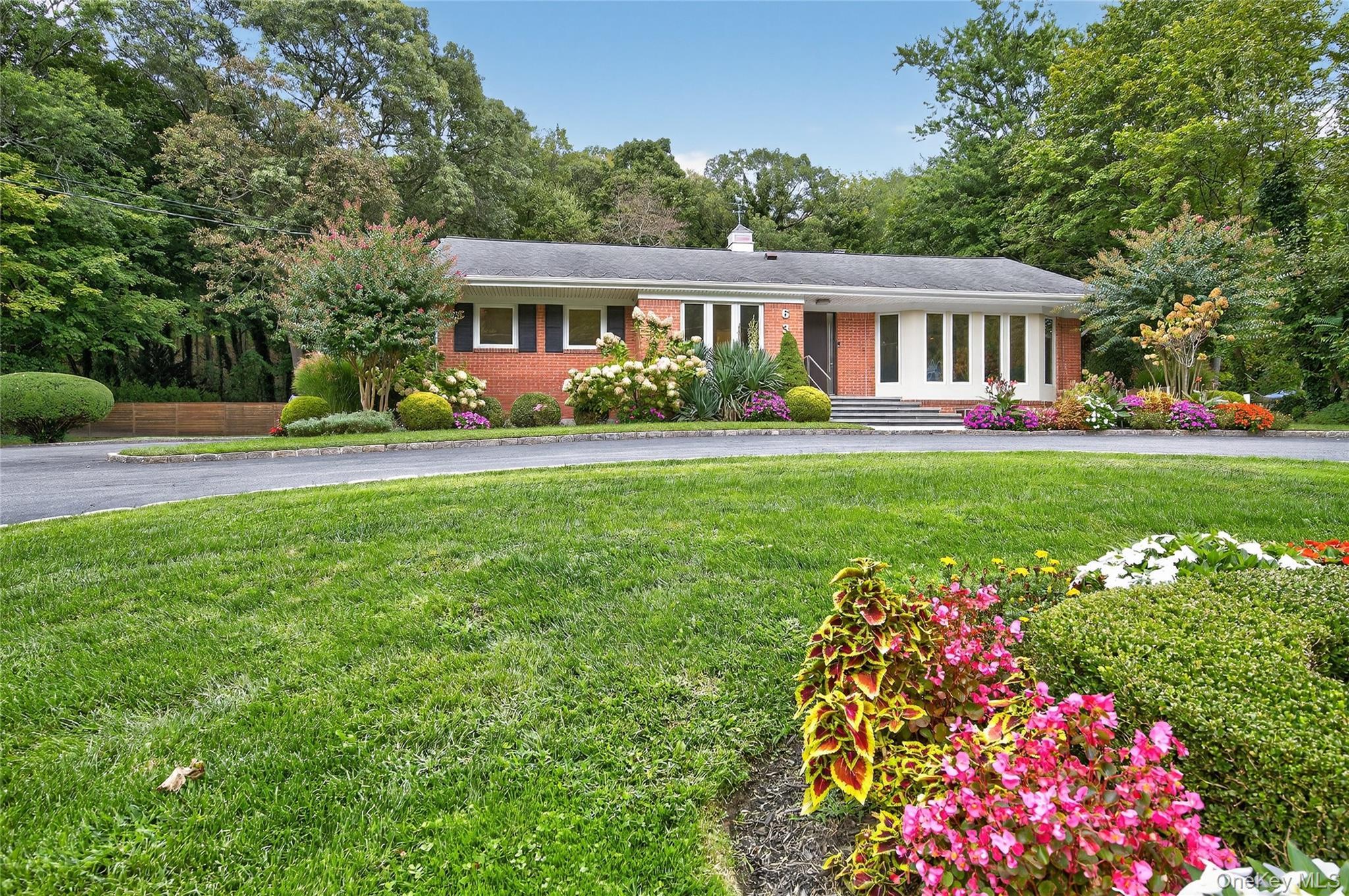 Single Family Park Suffolk County, NY 11743, MLS-918907-2