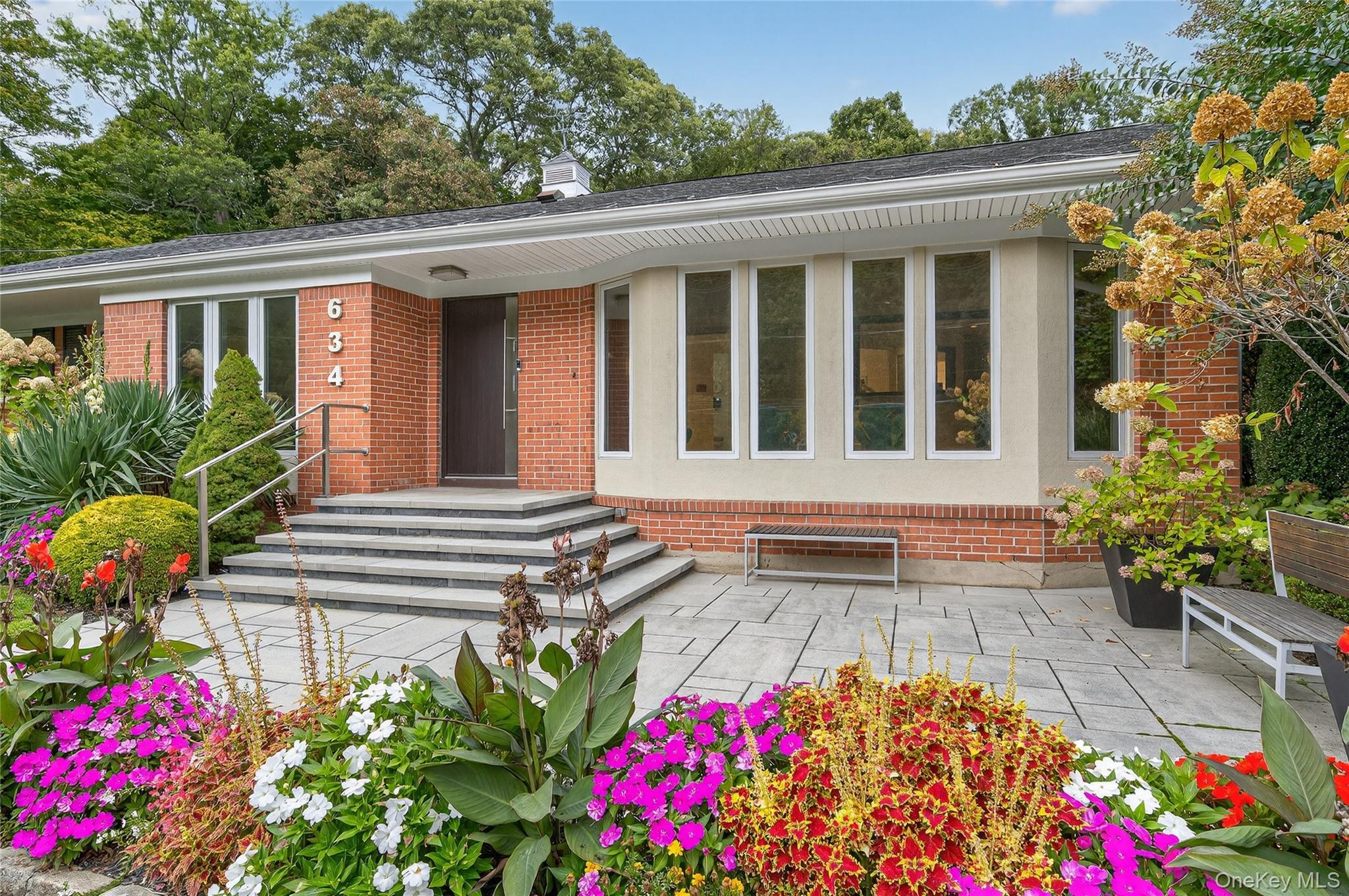 Single Family Park Suffolk County, NY 11743, MLS-918907-4