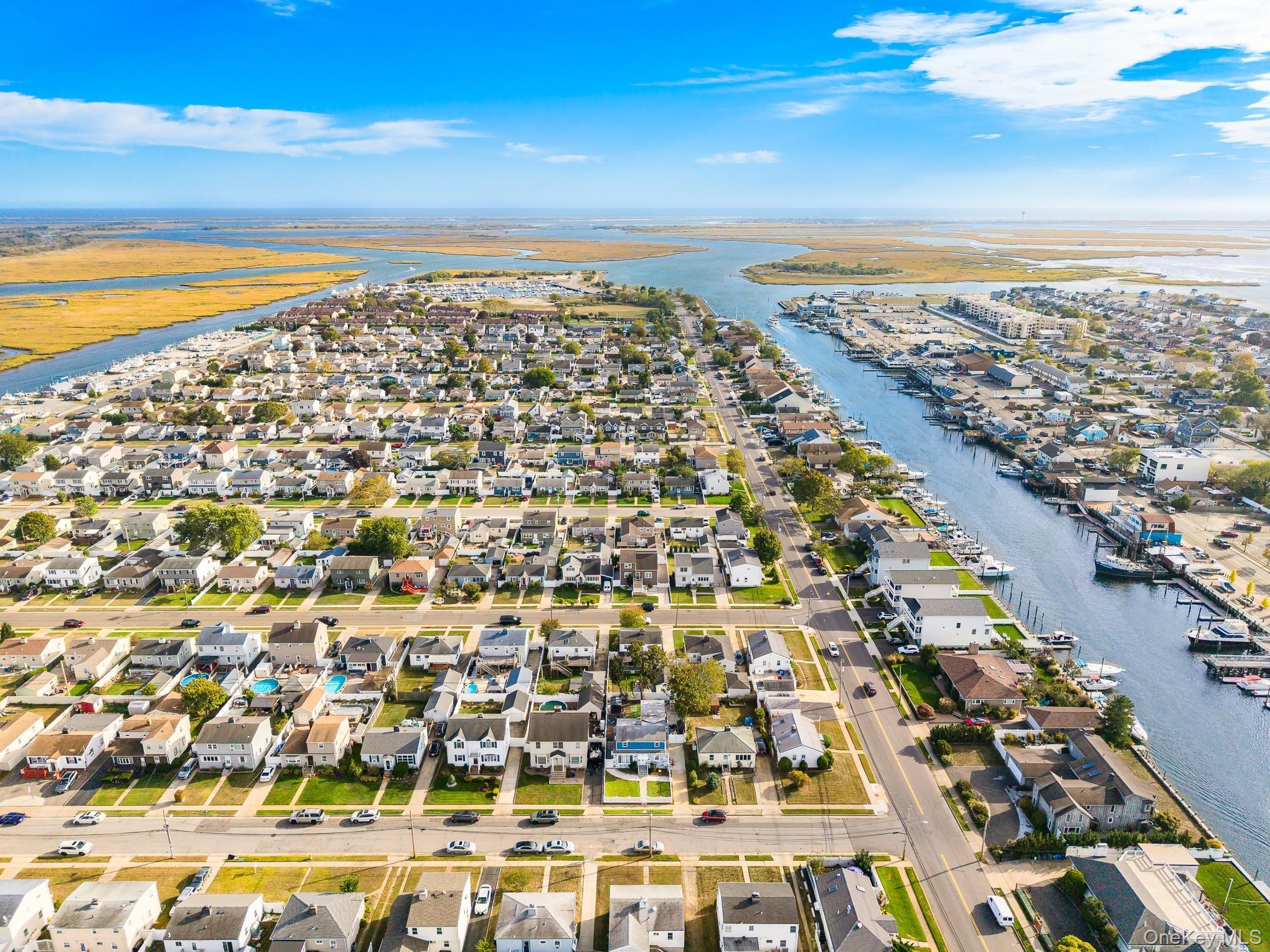 Single Family Overton  Nassau County, NY 11520, MLS-918940-29