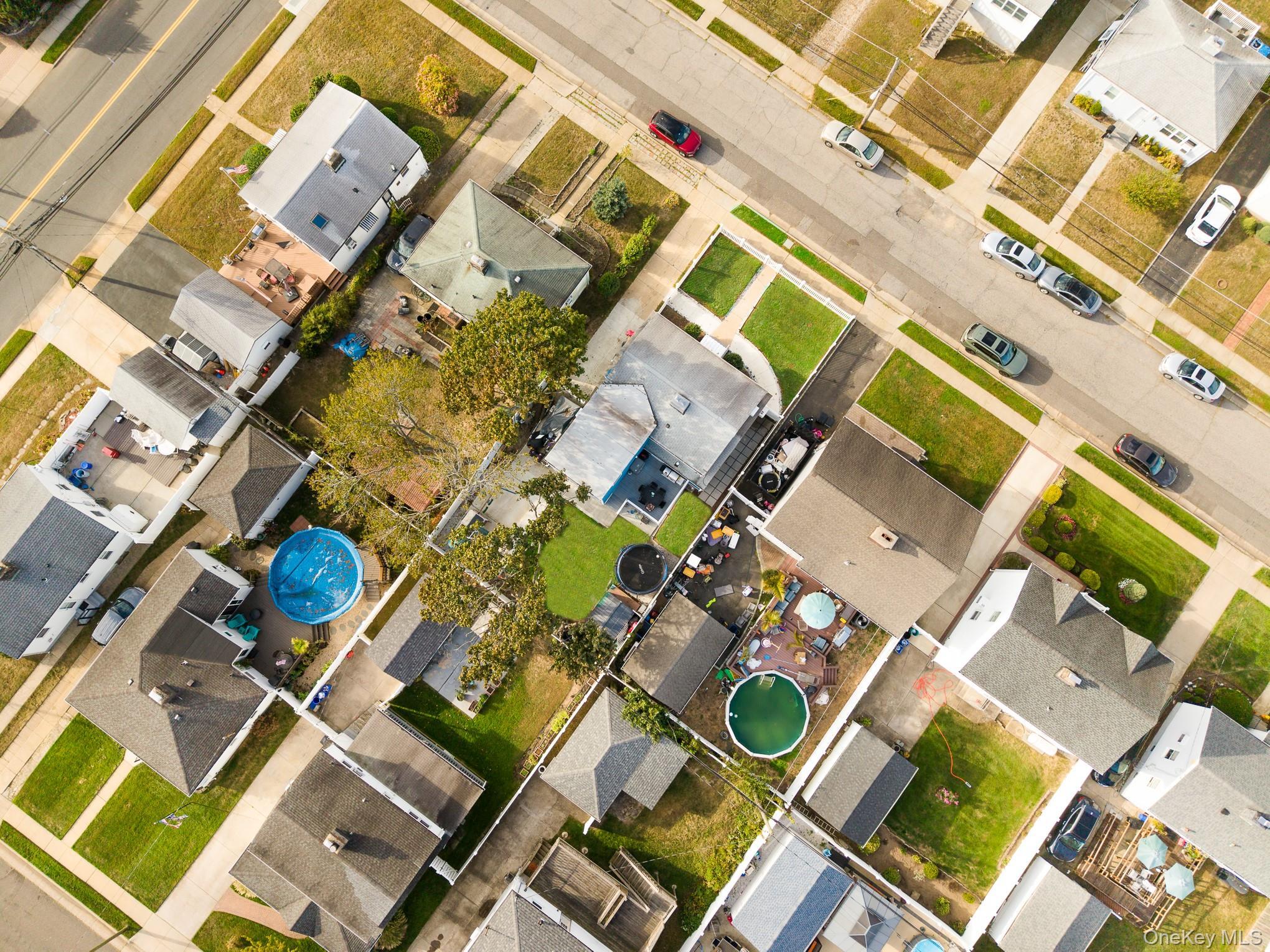 Single Family Overton  Nassau County, NY 11520, MLS-918940-34