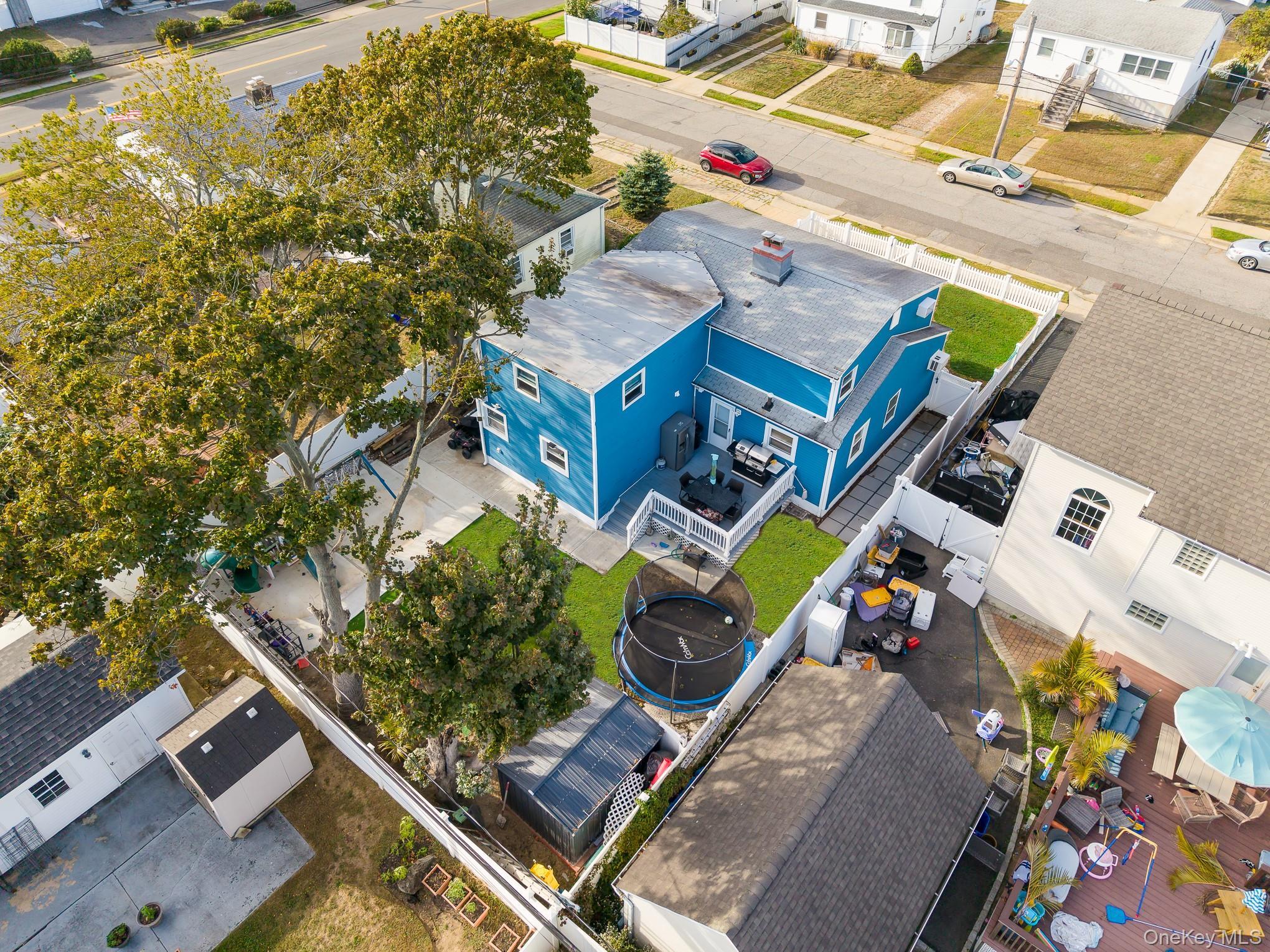 Single Family Overton  Nassau County, NY 11520, MLS-918940-35