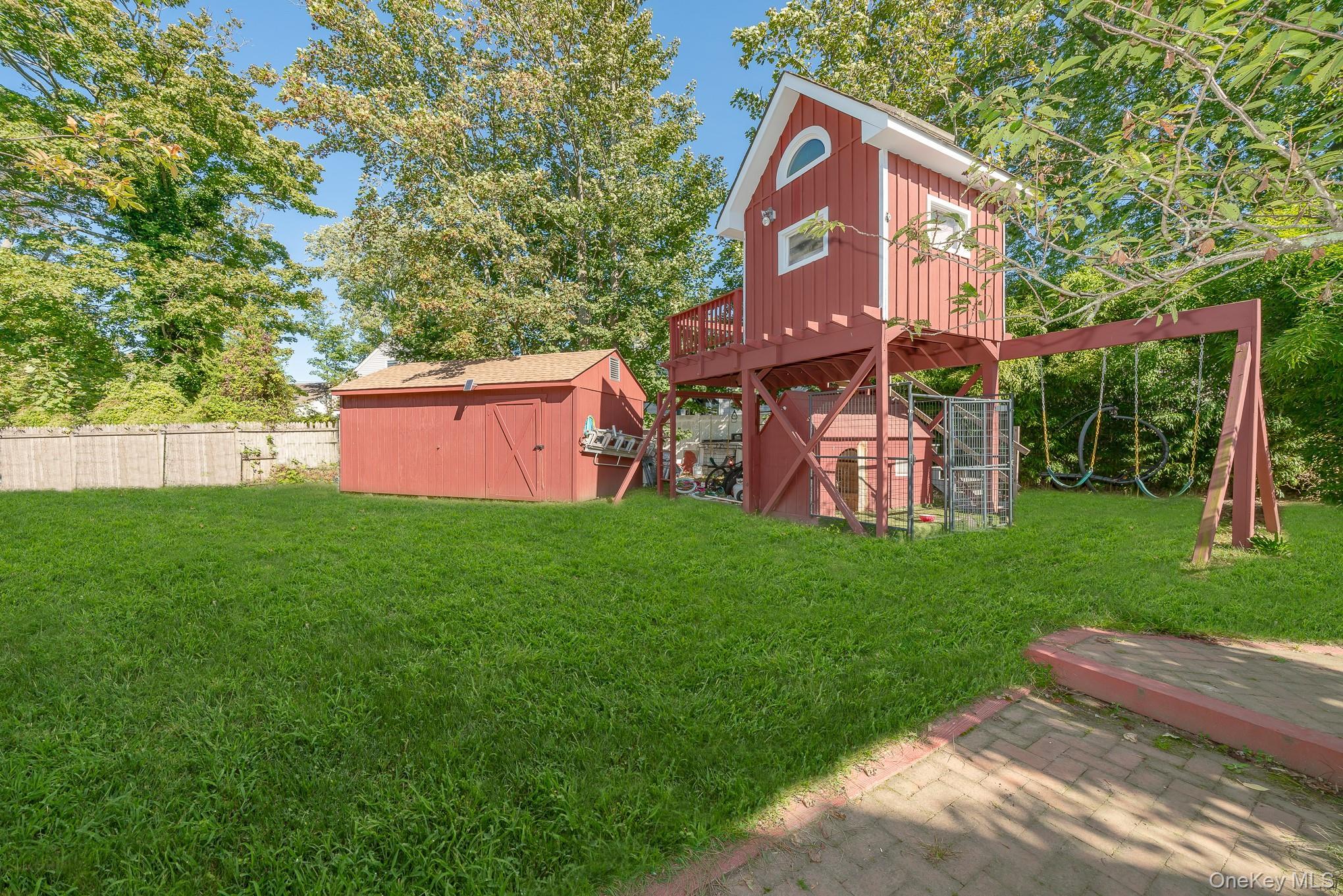 Single Family Riverside Suffolk County, NY 11701, MLS-918982-25