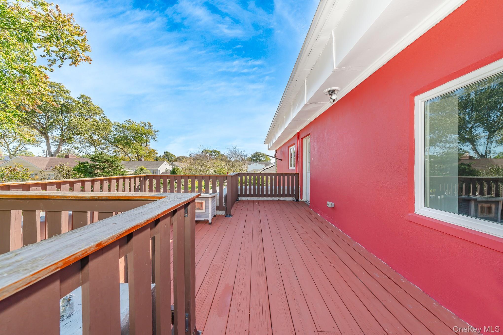 Single Family Riverside Suffolk County, NY 11701, MLS-918982-29