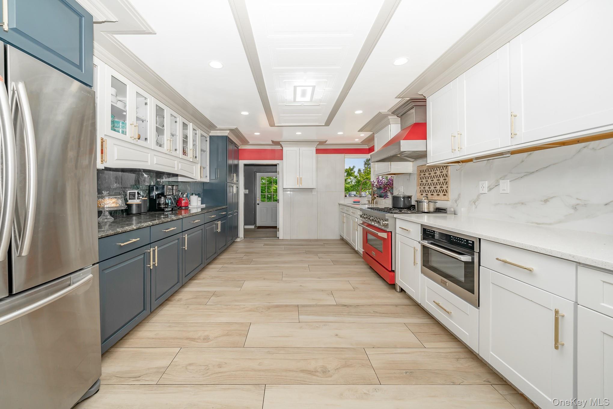 Single Family Riverside Suffolk County, NY 11701, MLS-918982-8