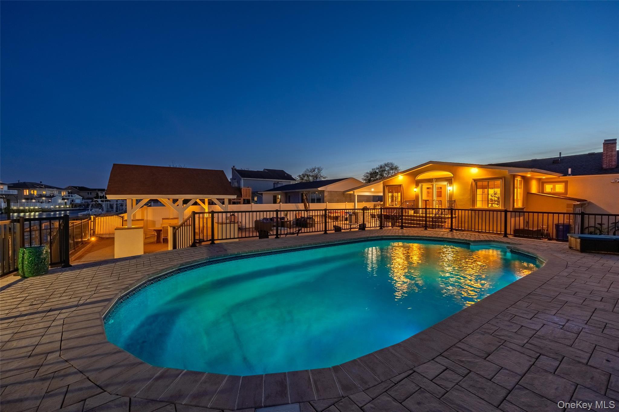 Single Family Weidner  Nassau County, NY 11572, MLS-919000-19