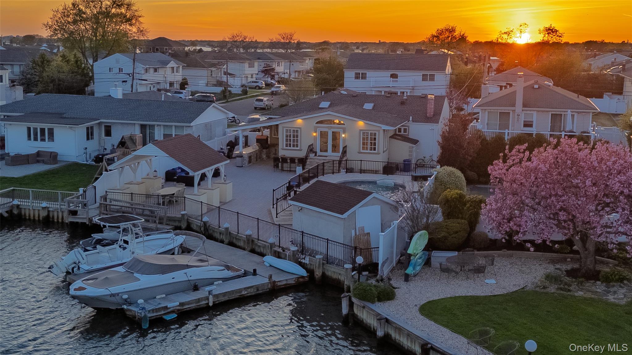 Single Family Weidner  Nassau County, NY 11572, MLS-919000-24