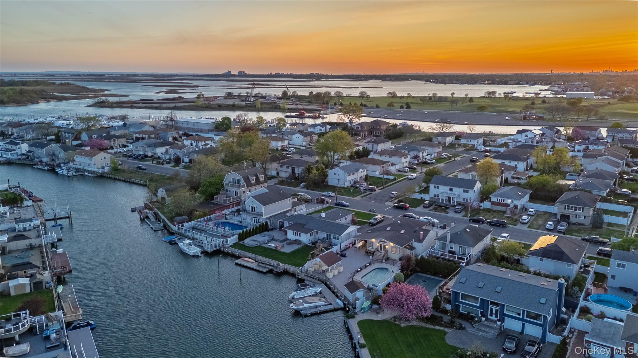 Single Family Weidner  Nassau County, NY 11572, MLS-919000-26