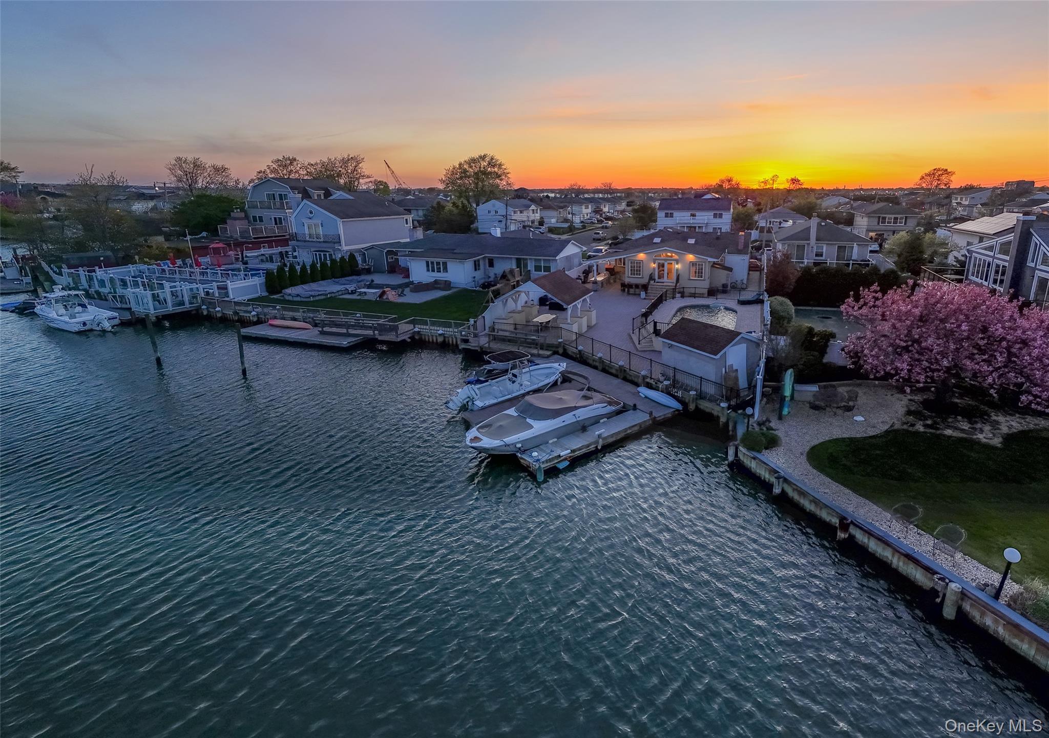 Single Family Weidner  Nassau County, NY 11572, MLS-919000-31