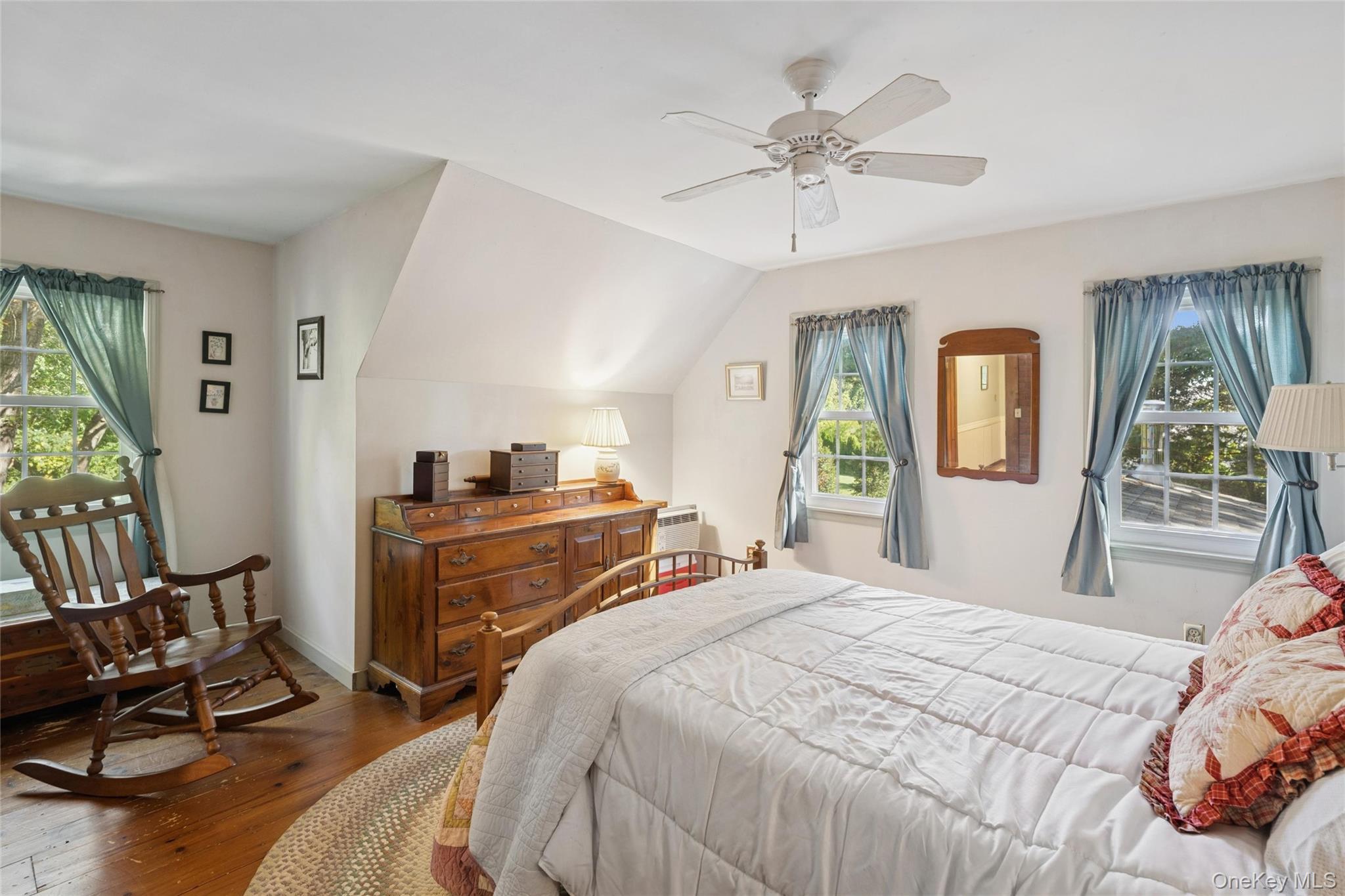 Single Family Laurelwood  Suffolk County, NY 11948, MLS-919006-29