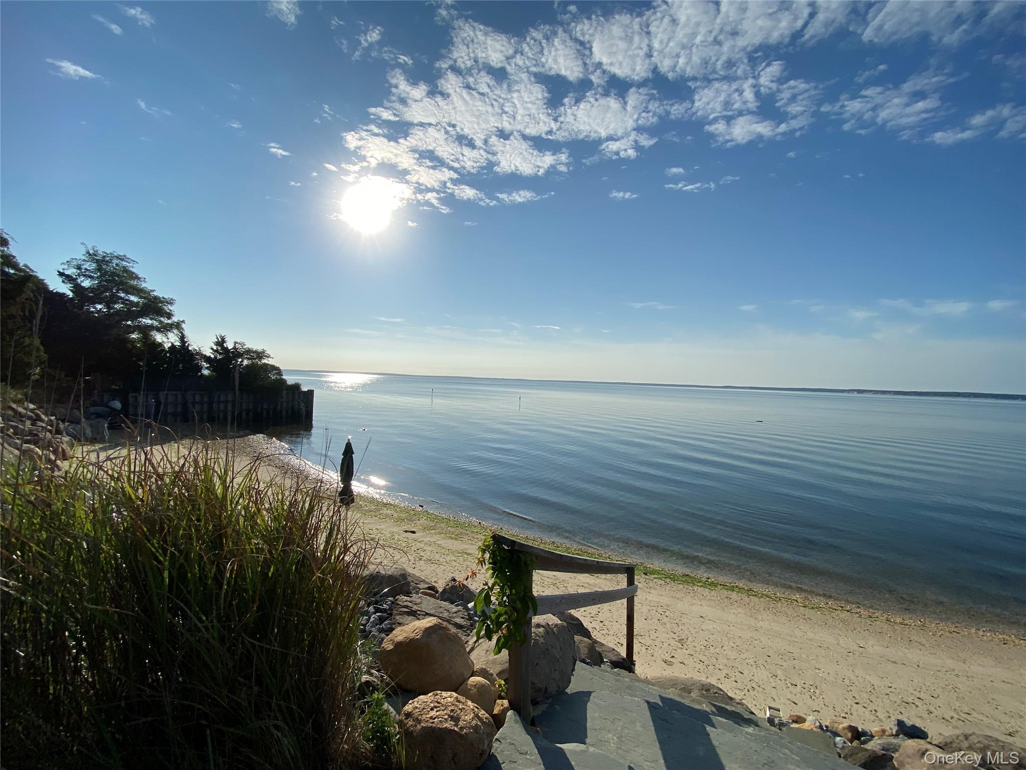 Single Family Laurelwood  Suffolk County, NY 11948, MLS-919006-9