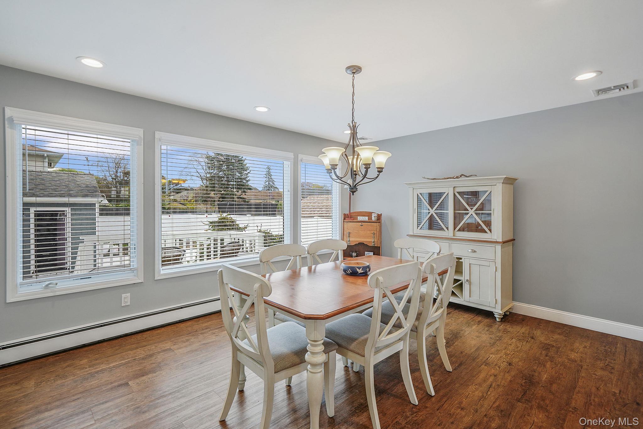 Single Family Grandview Suffolk County, NY 11967, MLS-919011-10