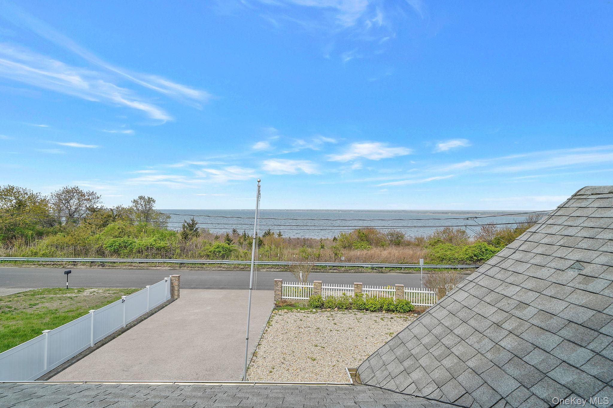 Single Family Grandview Suffolk County, NY 11967, MLS-919011-19