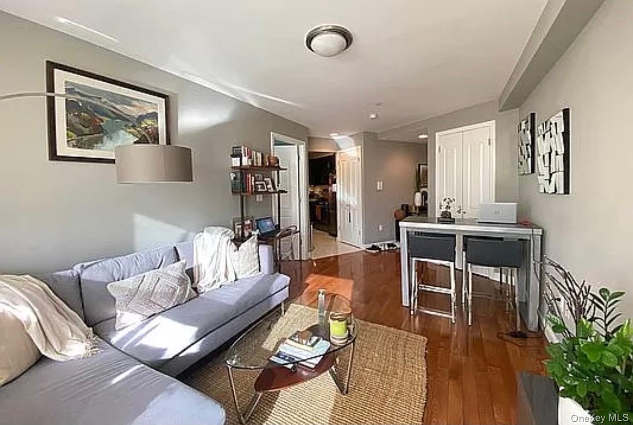 Single Family 167th Manhattan, NY 10032, MLS-919016-4