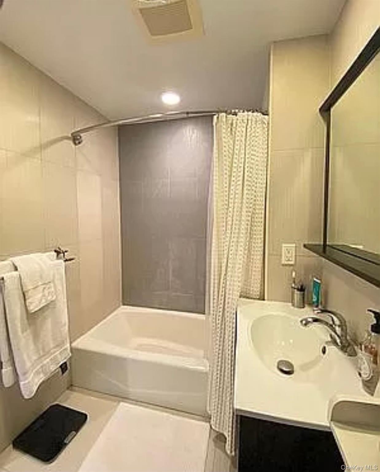 Single Family 167th Manhattan, NY 10032, MLS-919016-9