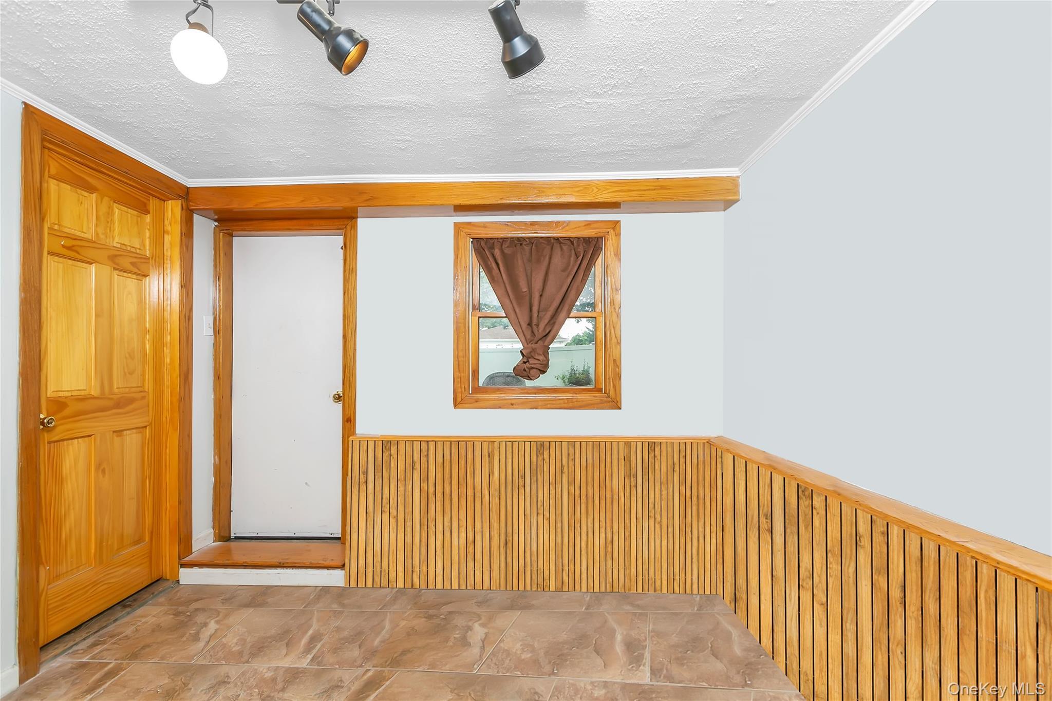 Single Family Yale  Nassau County, NY 11572, MLS-919056-17