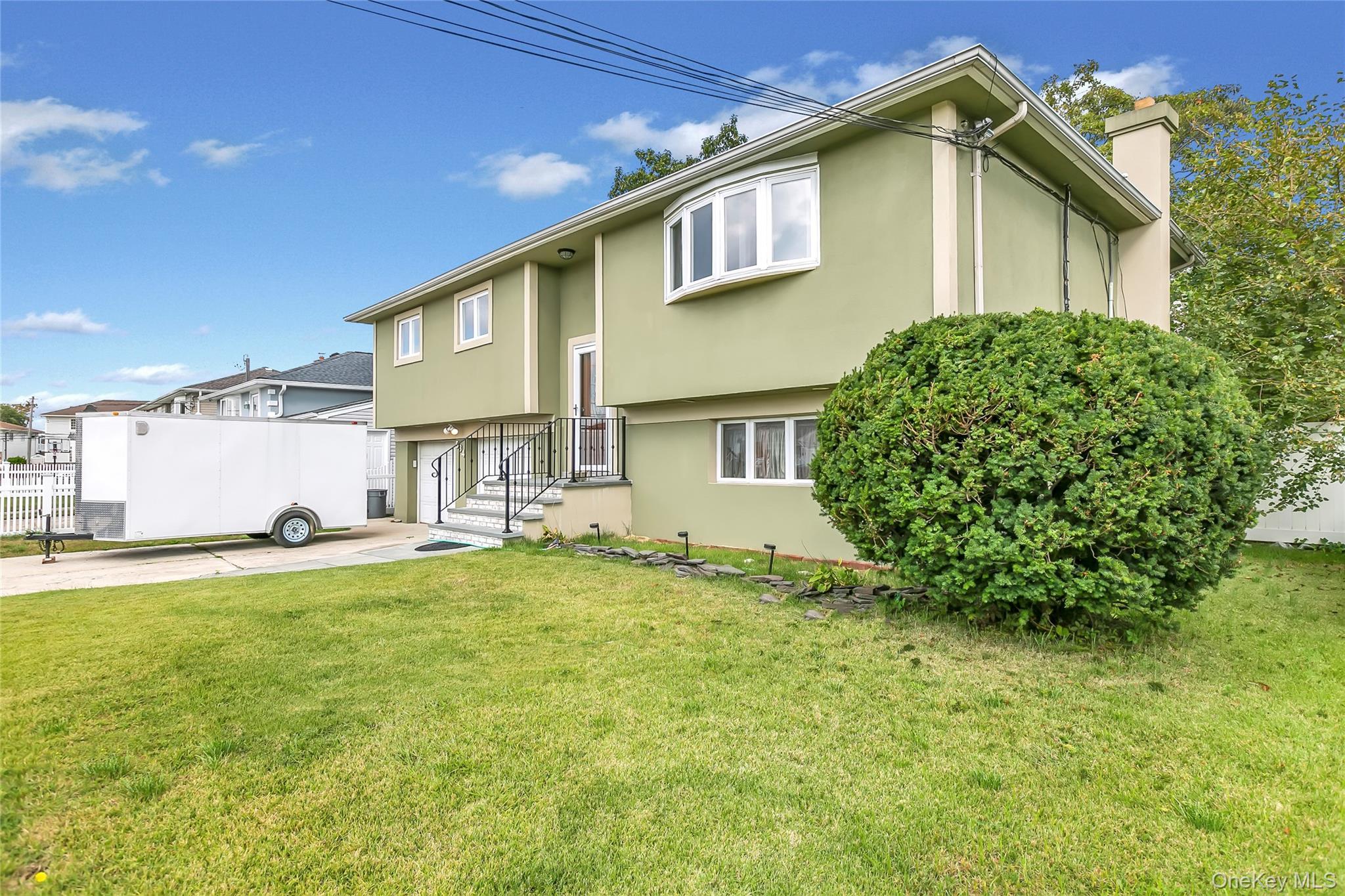 Single Family Yale  Nassau County, NY 11572, MLS-919056-2