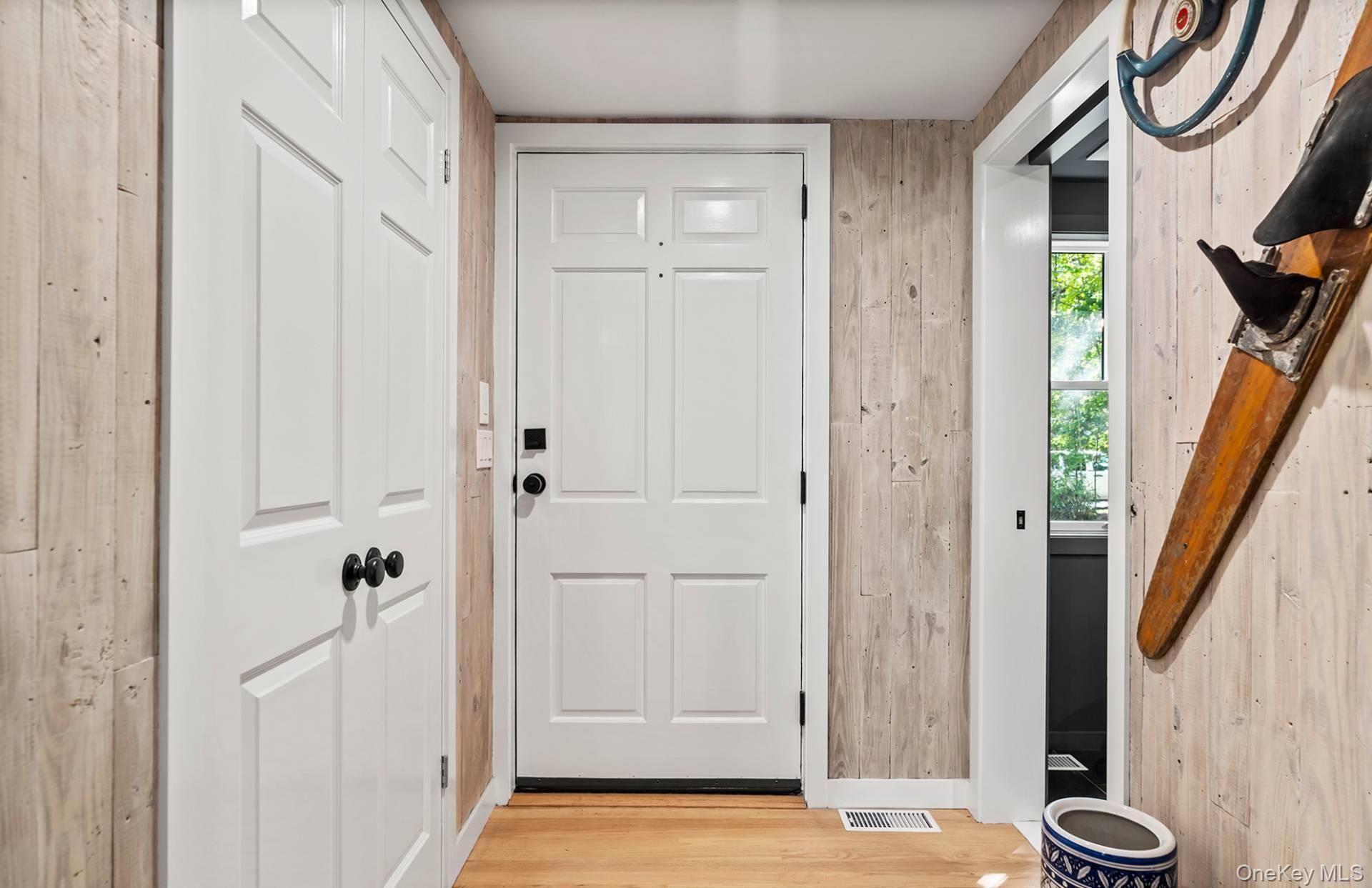 Single Family Sims Suffolk County, NY 11963, MLS-919059-27