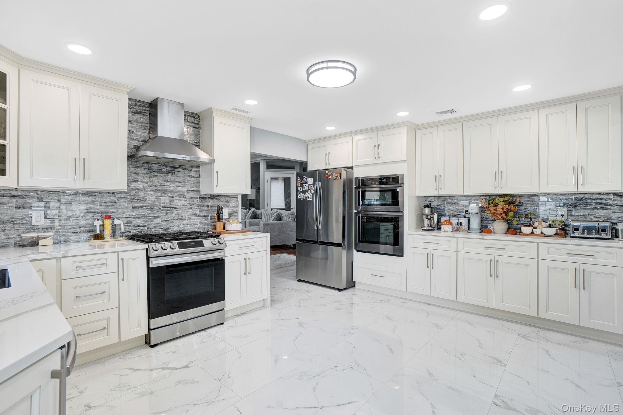 Single Family Pine  Nassau County, NY 11581, MLS-919064-14