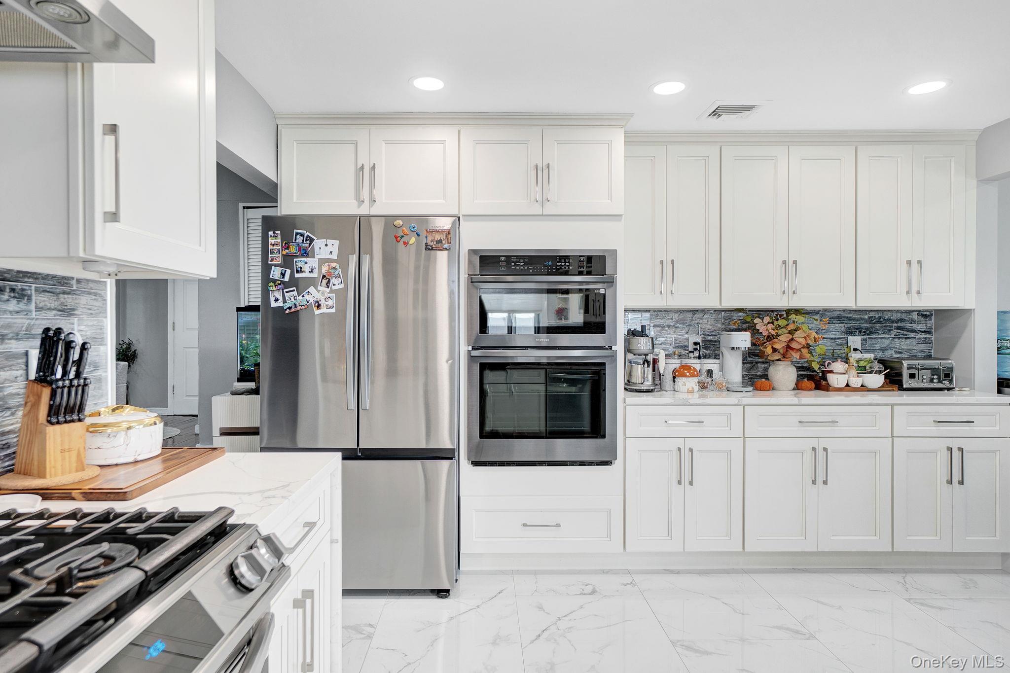 Single Family Pine  Nassau County, NY 11581, MLS-919064-16