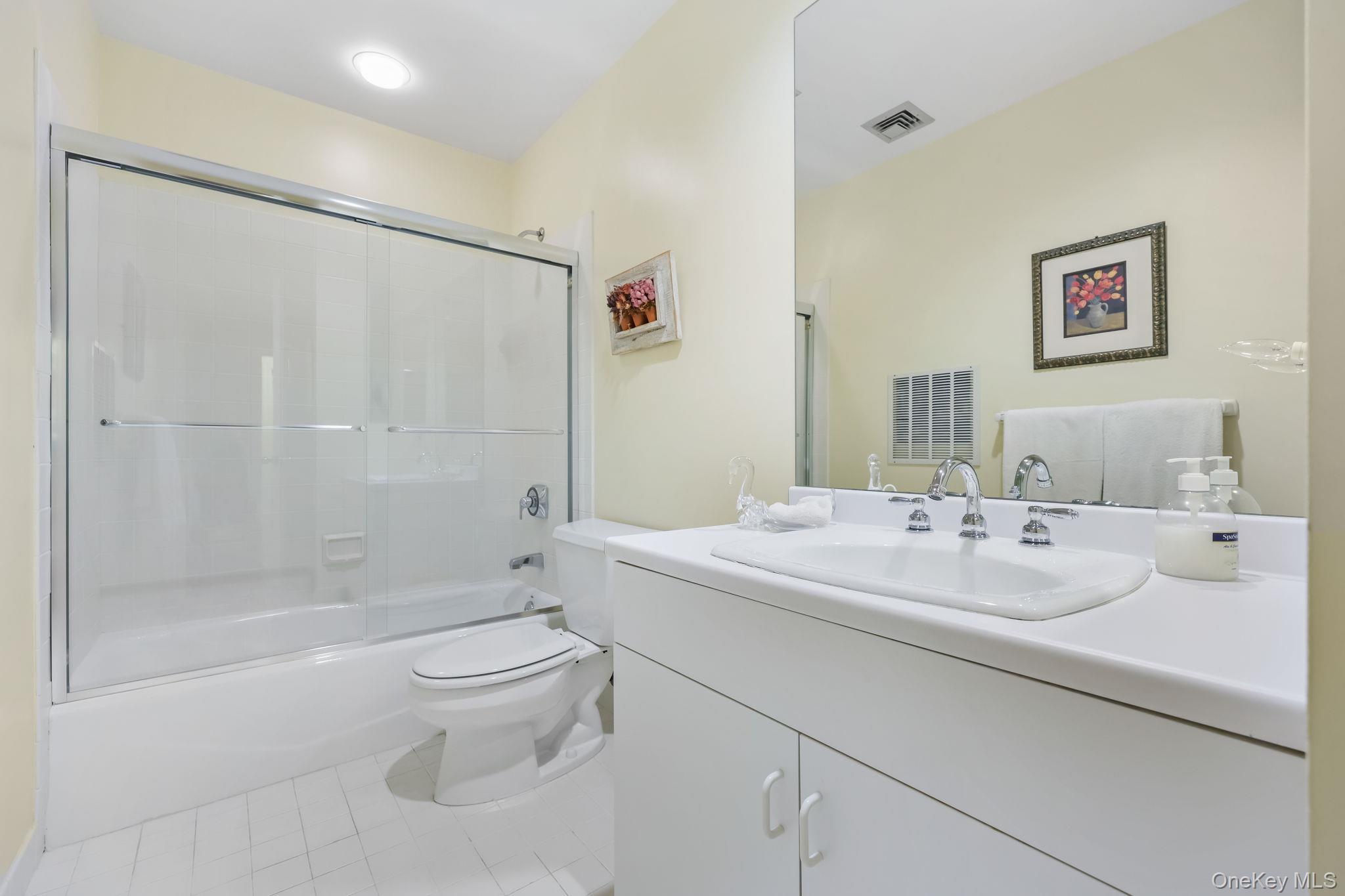 Single Family Club Westchester County, NY 10570, MLS-919097-34