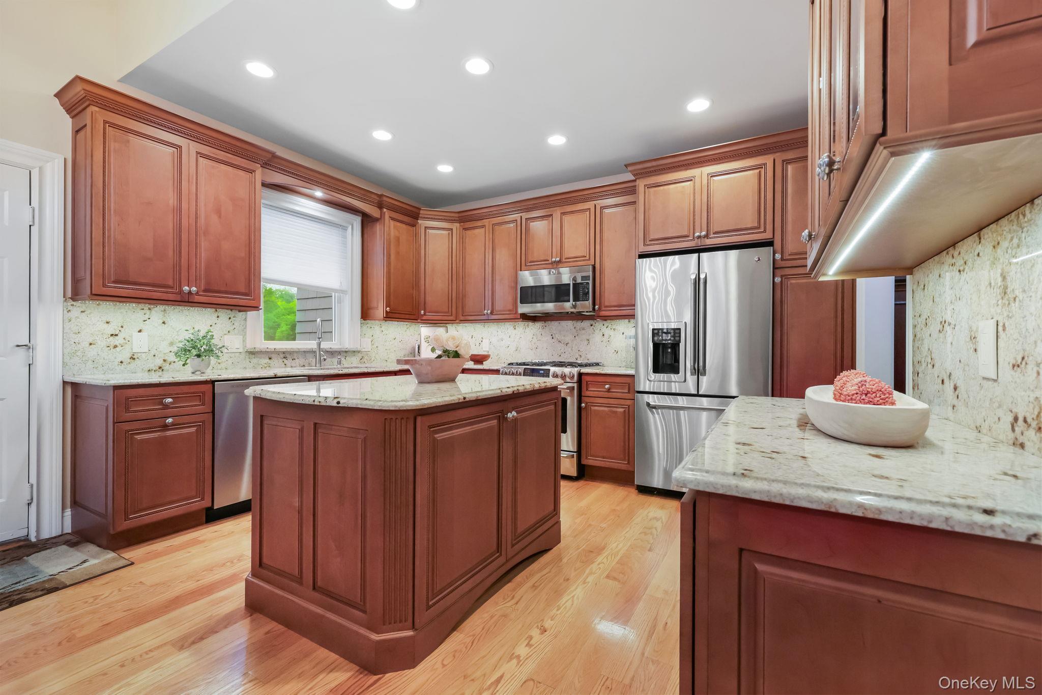 Single Family Club Westchester County, NY 10570, MLS-919097-8